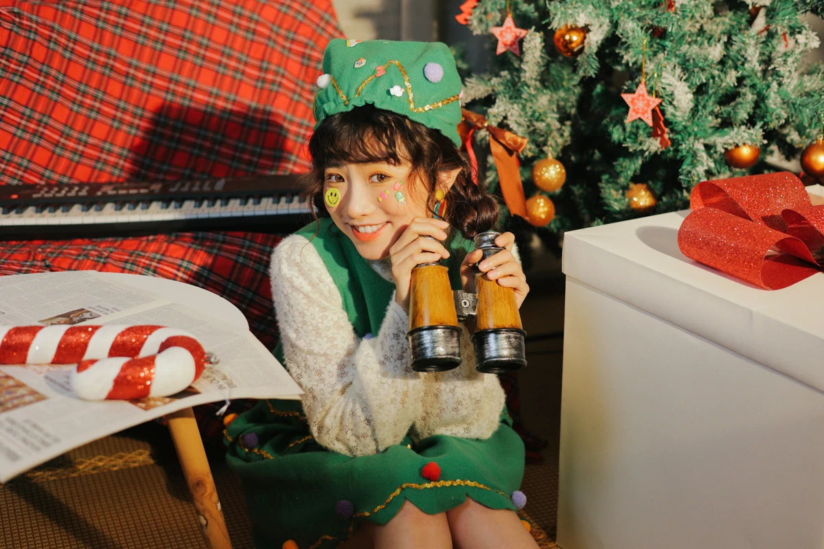 [YITUYU] 2022.12.27 Vol.2772 – Walking Christmas Tree Fatty Blue-#[27P]-2