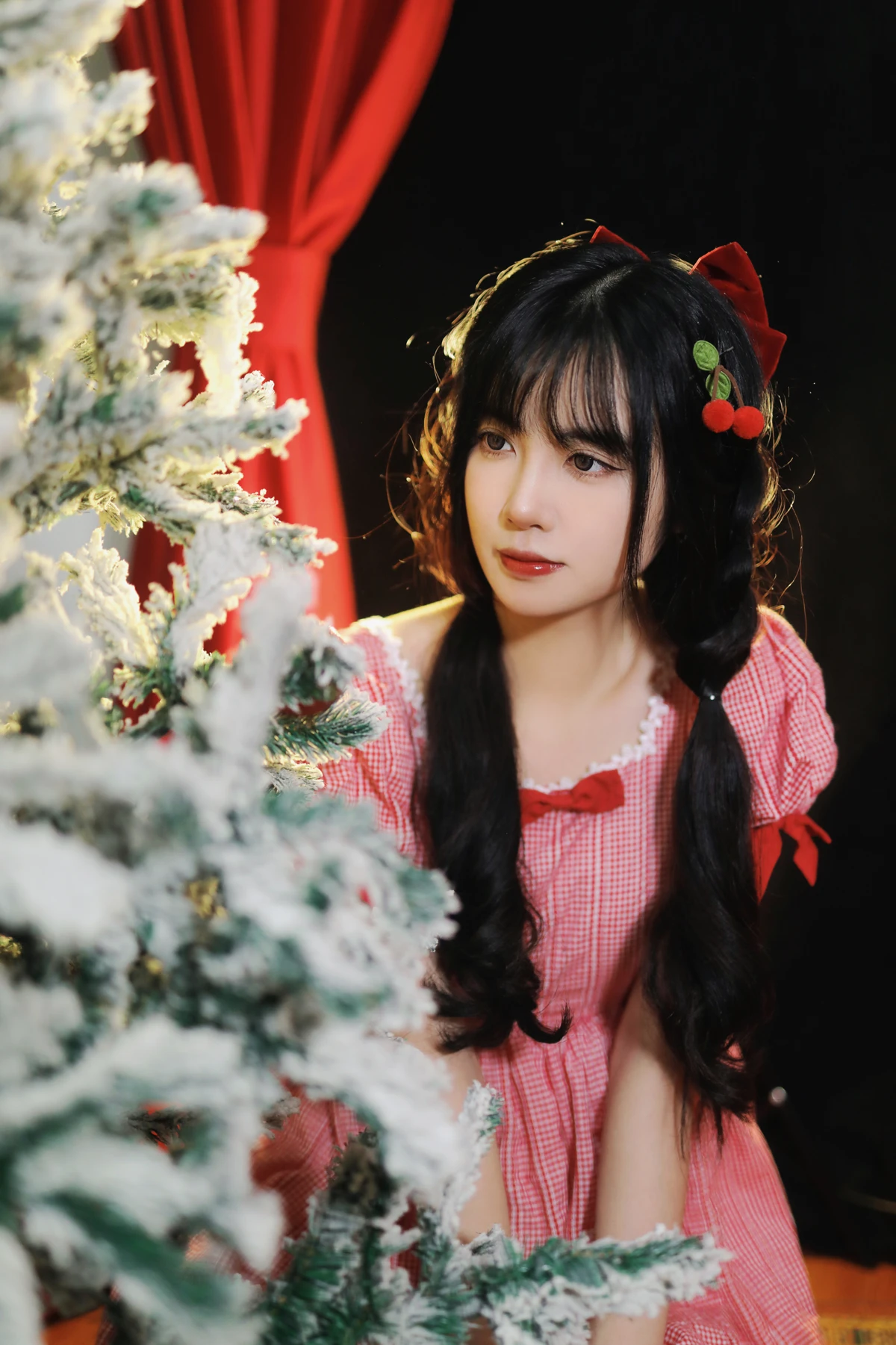 [YITUYU] 2022.12.18 Vol.2708 – Christmas in a Fairy Tale Light cherry blossom#[25P]-10