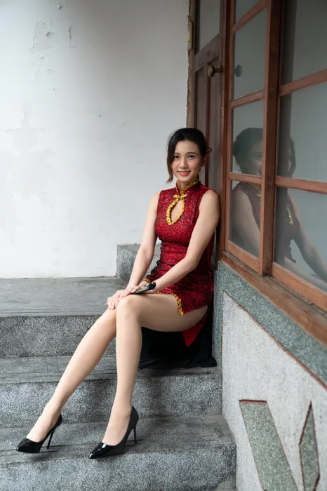 [Mzsock] NO.057 Cai Yixin, ultra short cheongsam, stockings, high heels, beautiful legs, outdoor shot street photography#[55P]-9