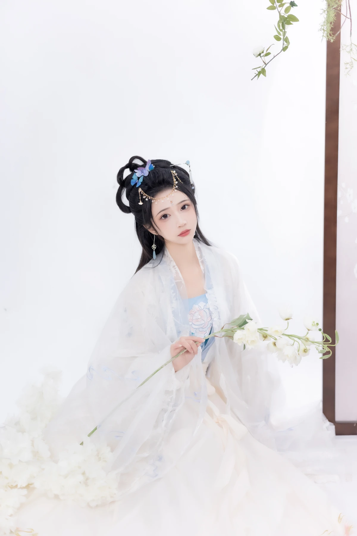 [YITUYU] 2023.01.09 Vol.2874 – Pear Blossom White -Qiluosheng’s little Susu-#[26P]-3