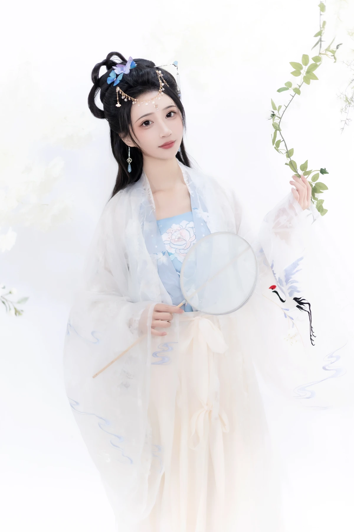 [YITUYU] 2023.01.09 Vol.2874 – Pear Blossom White -Qiluosheng’s little Susu-#[26P]-10