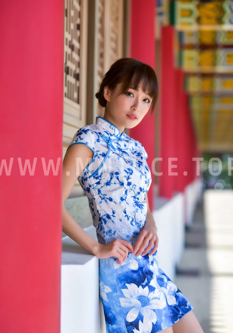 [Mzsock] NO.189 Miao Wanyu floral short cheongsam with high heels and beautiful legs street photography#[68P]-10