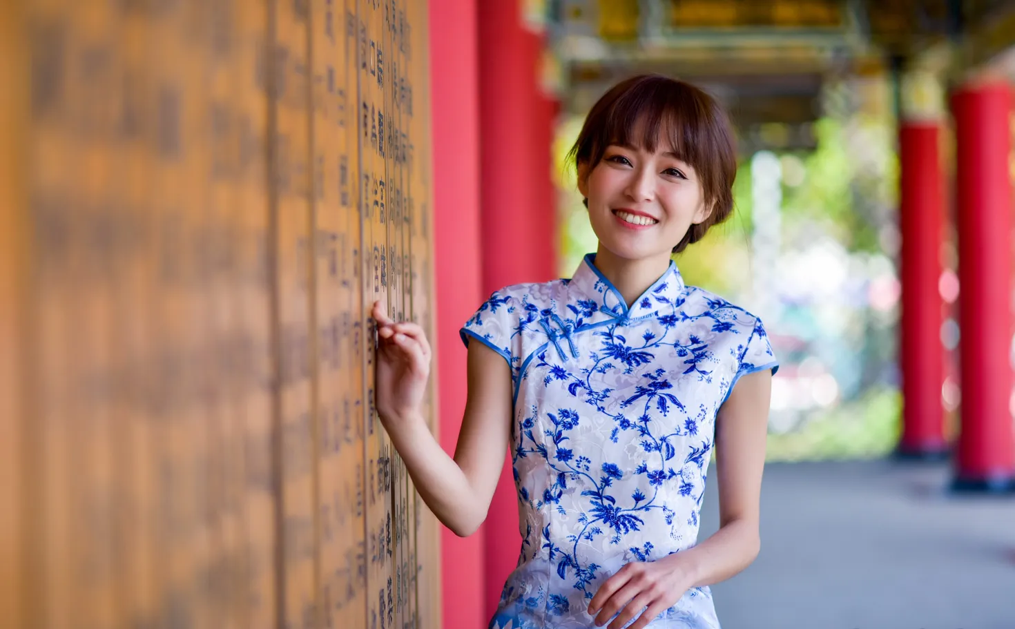 [Mzsock] NO.189 Miao Wanyu floral short cheongsam with high heels and beautiful legs street photography#[68P]-1