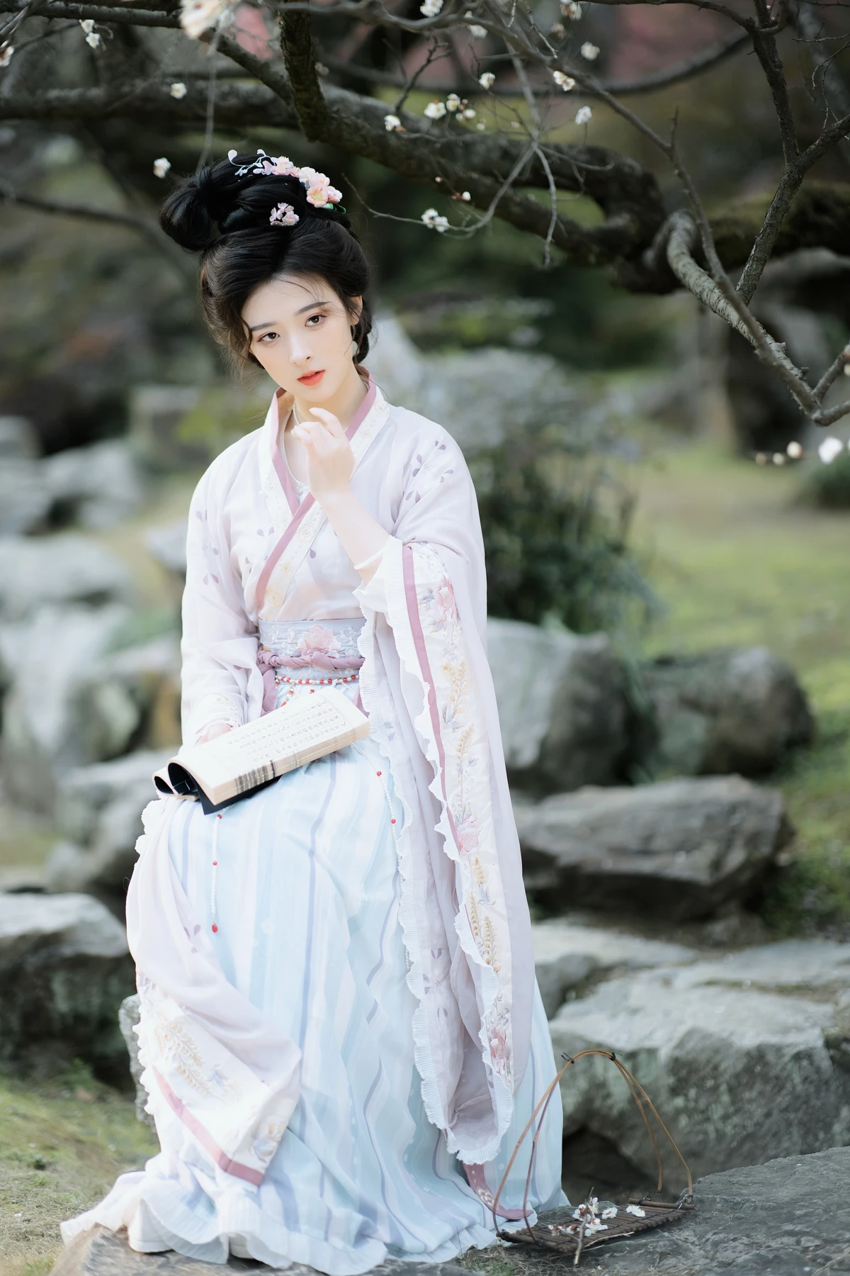 [YITUYU] 2023.03.08 Vol.3022 Exploring Plum Blossoms in Early Spring Ming Shu Cai Cai#[46P]-42