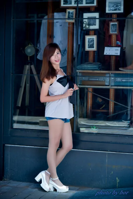 [Mzsock] NO.061 Fang Weizhen denim shorts stockings high heels beautiful legs outdoor shot street photography#[73P]-6