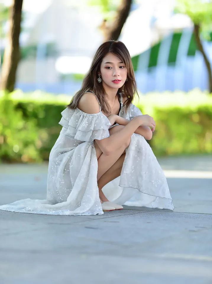 [Mzsock] NO.200 vivi Cao Yuanyuan suspender high-slit long skirt with high heels and beautiful legs street photography#[105P]-5