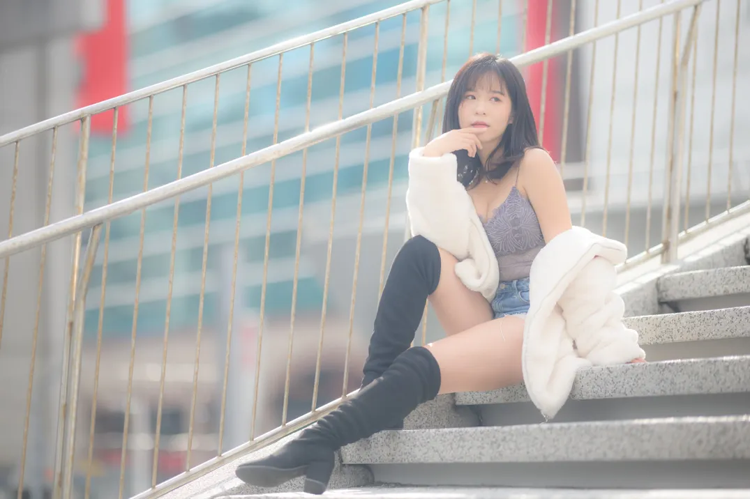 [Mzsock] NO.215 YoYo denim shorts and boots street photography#[105P]-10