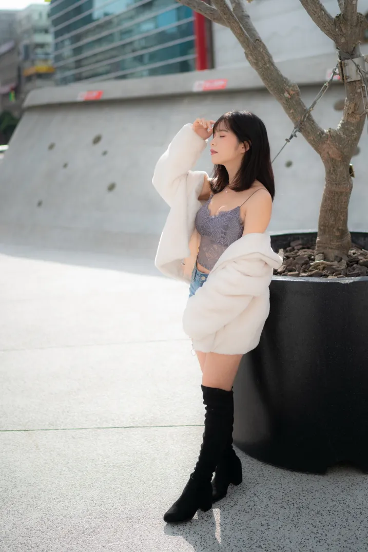 [Mzsock] NO.215 YoYo denim shorts and boots street photography#[105P]-9