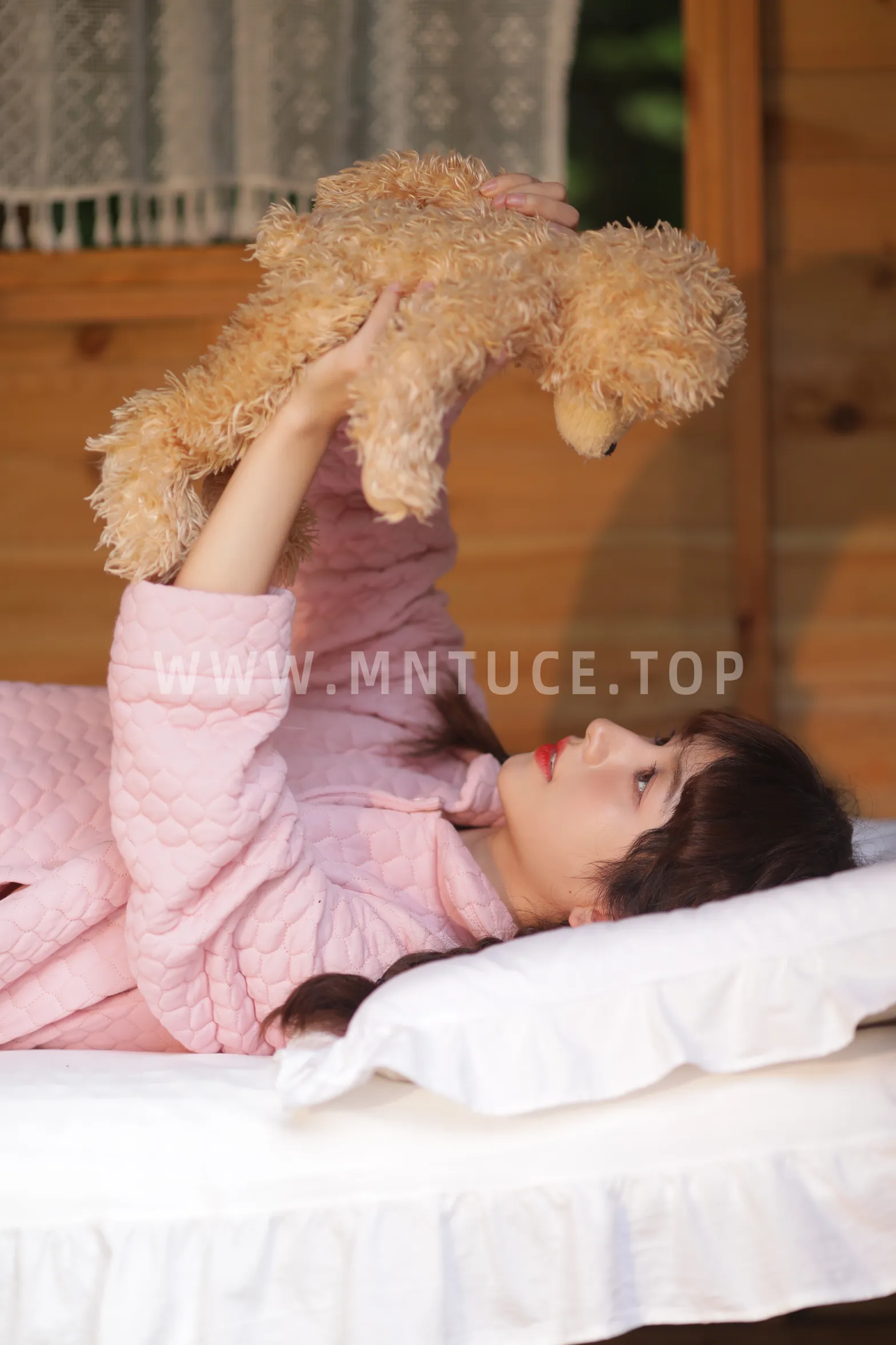 [YITUYU] 2022.12.01 Vol.2571 – Pink Bear Gu Linx#[37P]-7