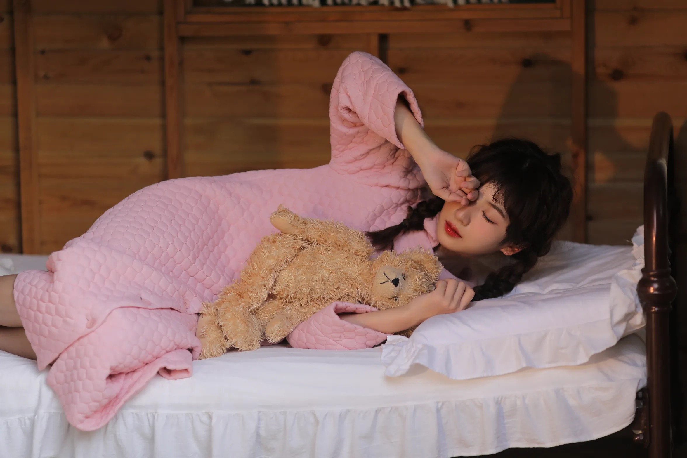 [YITUYU] 2022.12.01 Vol.2571 – Pink Bear Gu Linx#[37P]-8