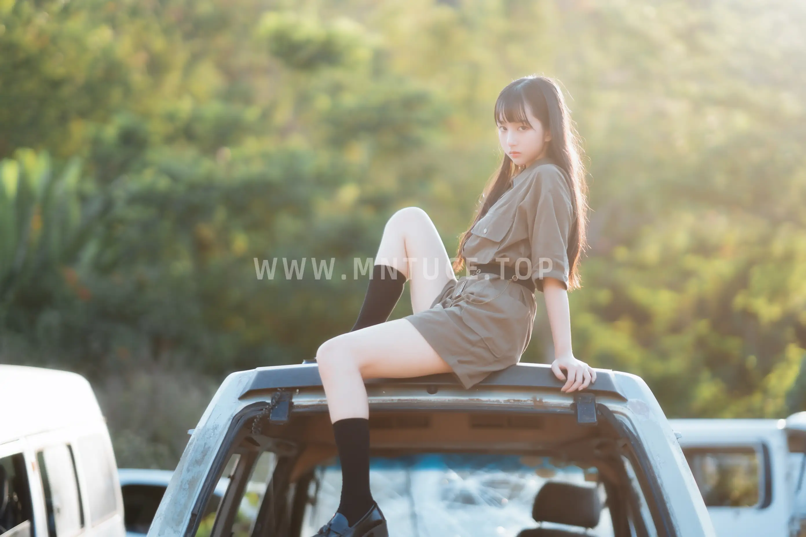 [YITUYU] 2022.05.23 Vol.0959 – Abandoned Car Park Lu Lu Yu Luo Zi#[31P]-4