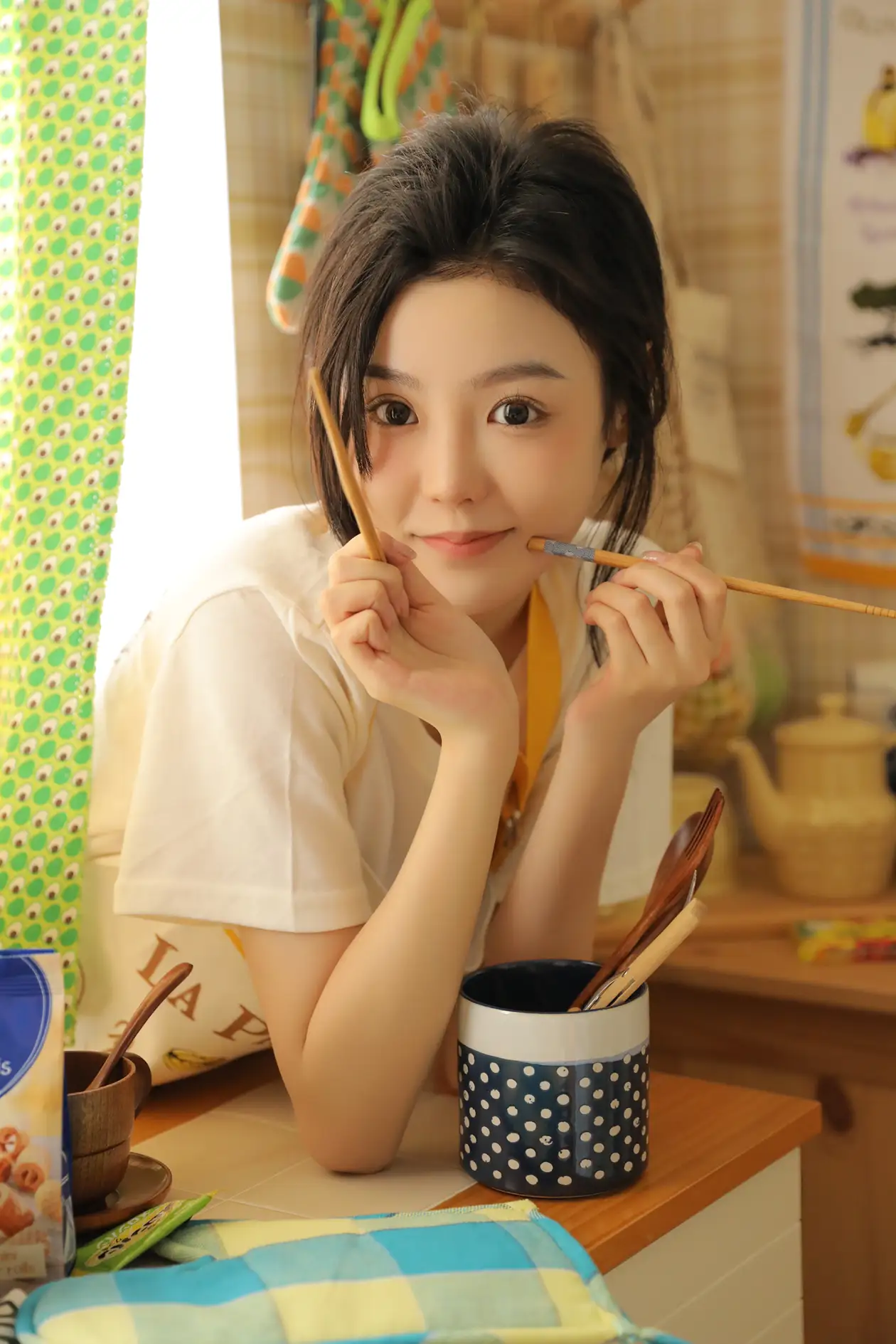 [YITUYU] 2022.07.07 Vol.1403 – Orange Little Chef Xi Xuan MUA#[43P]-1