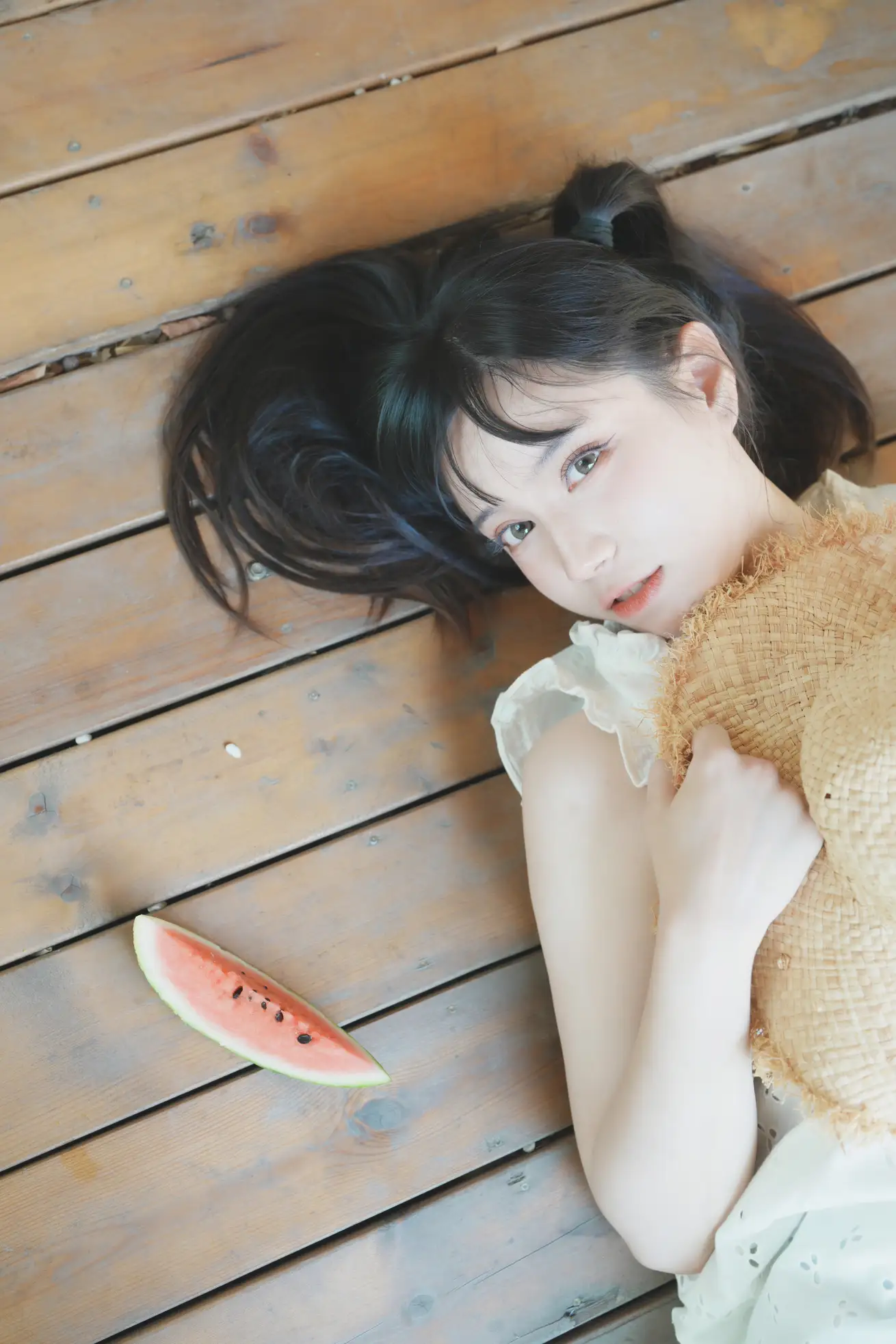 [YITUYU] 2022.09.05 Vol.1877 – Summer Girl and Watermelon 加 加 加#[39P]-3