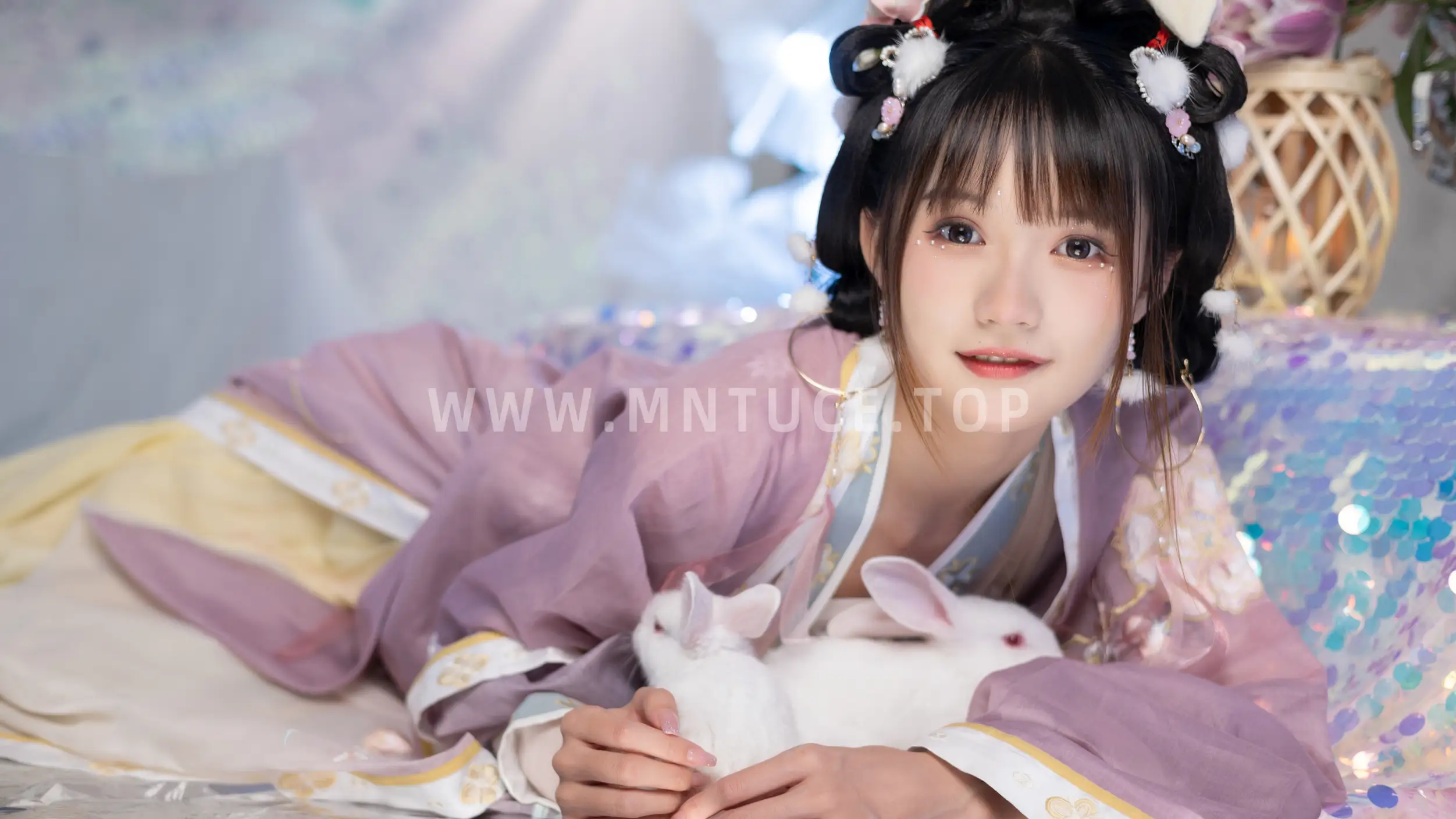 [YITUYU] 2022.06.15 Vol.1192 – Jade Rabbit and Chang’e Two plus six#[42P]-4