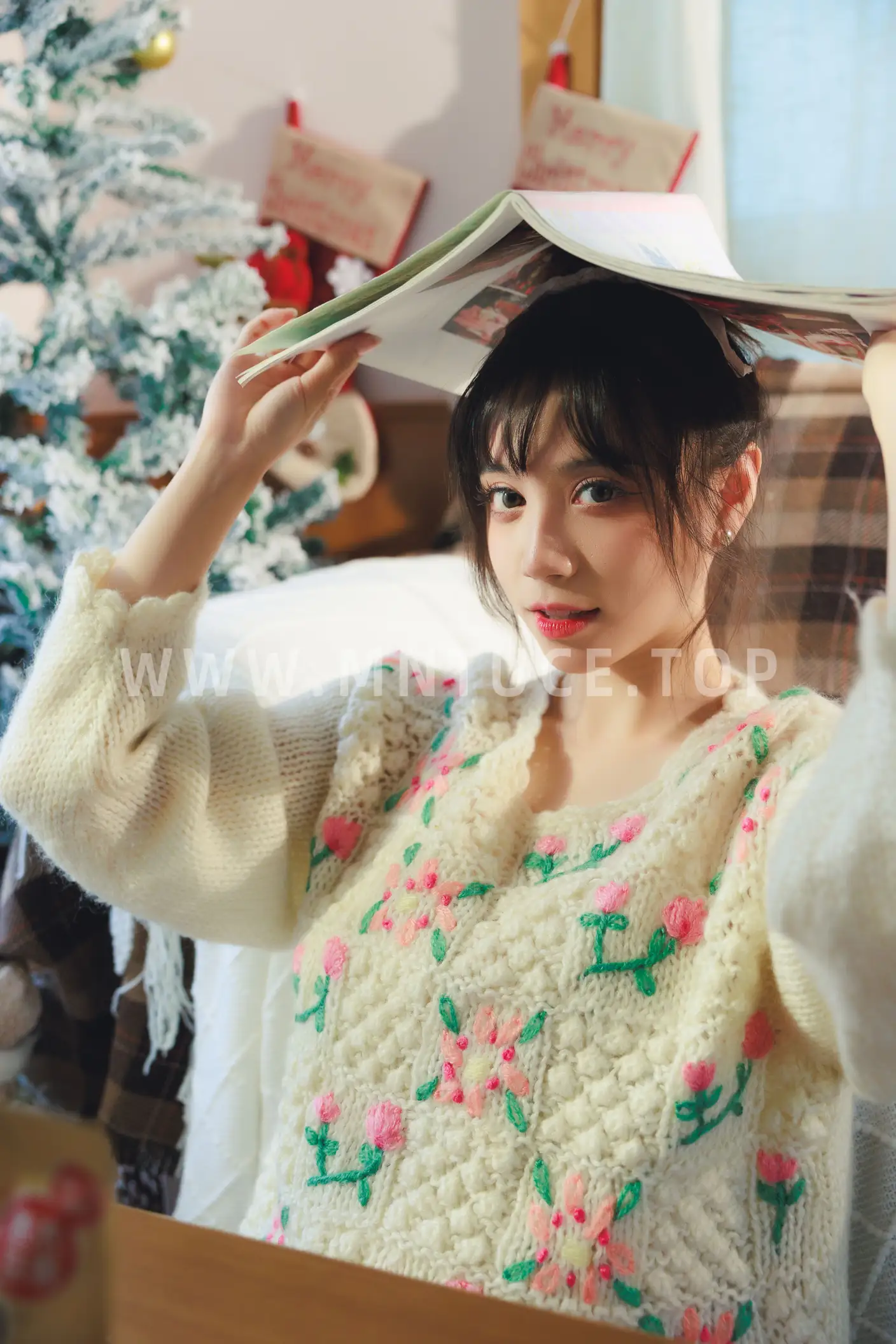 [YITUYU] 2022.06.17 Vol.1207 – Girls’ Christmas Season Two plus six#[36P]-9