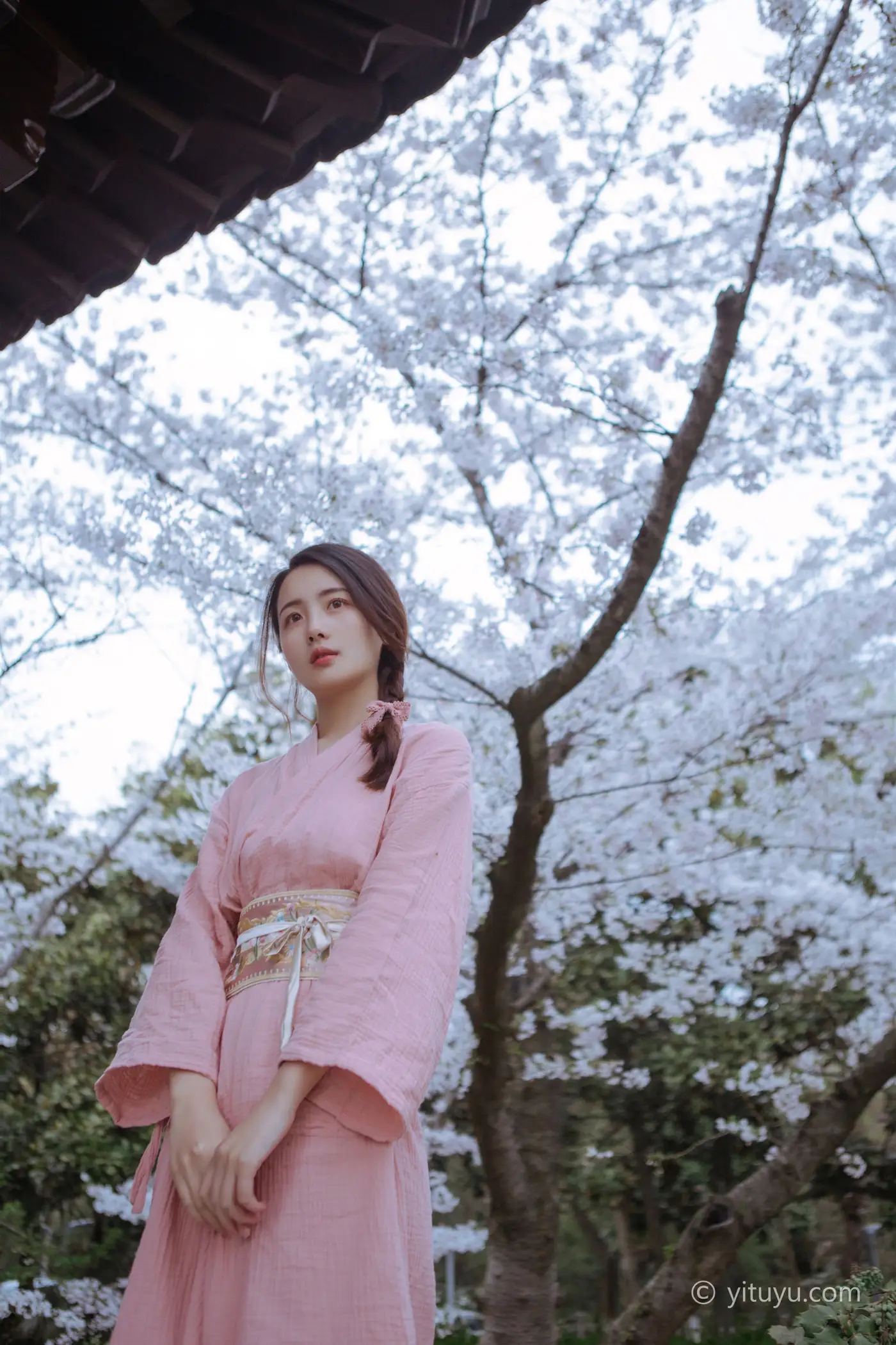 [YITUYU] 2021.05.19 Vol.057 – The wind is getting warmer and the cherry blossoms will be blooming A little April#[24P]-10