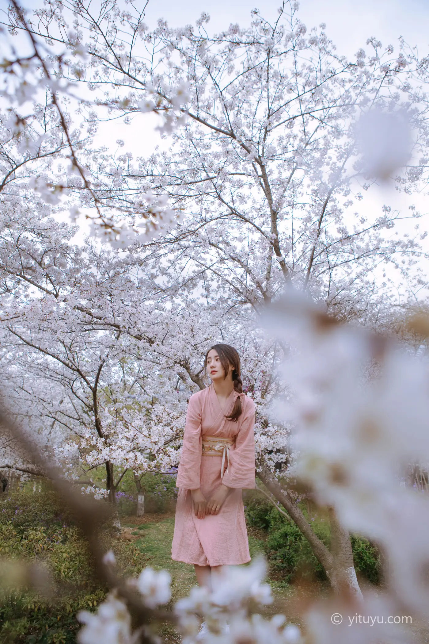 [YITUYU] 2021.05.19 Vol.057 – The wind is getting warmer and the cherry blossoms will be blooming A little April#[24P]-1