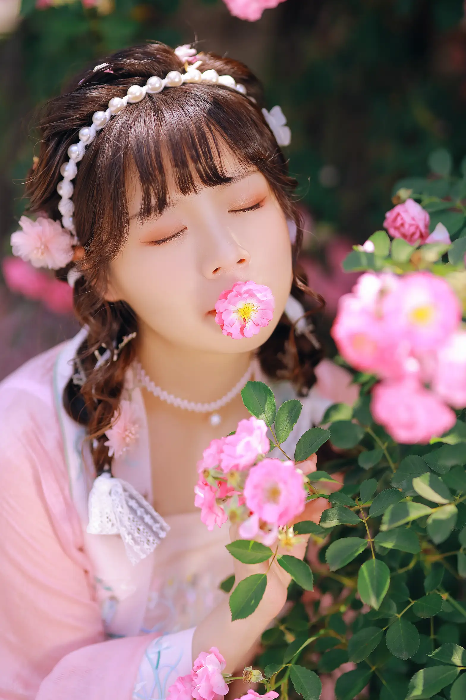 [YITUYU] 2022.08.20 VOL.1749 - Kiss Flower Fragrance Suky likes soft and fluffy dumplings#[26P]-7