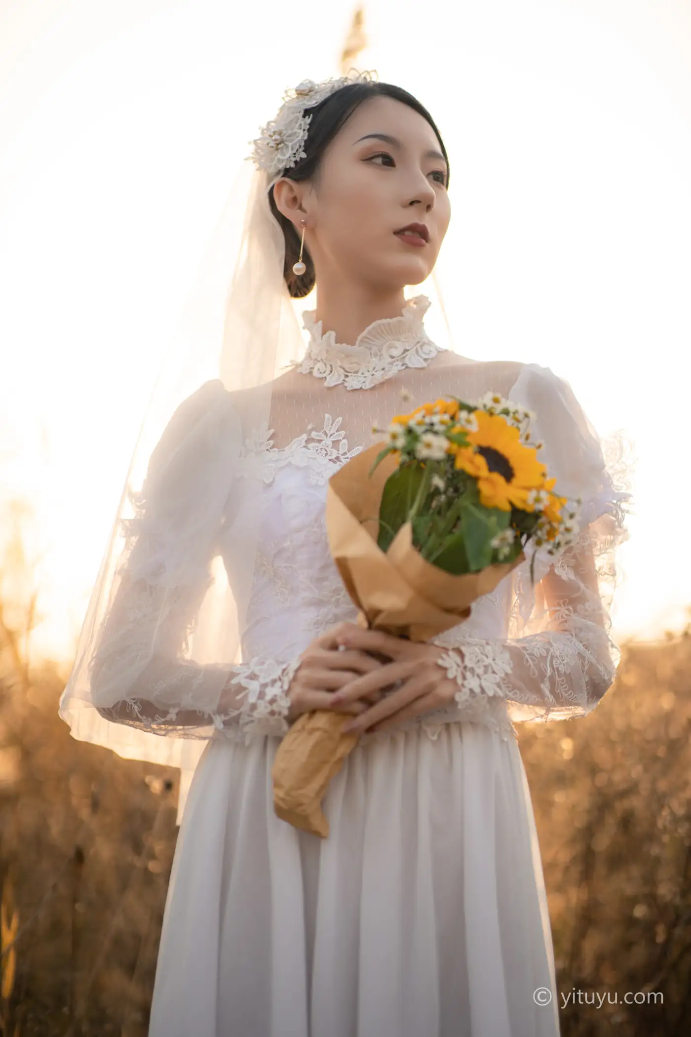 [YITUYU] 2021.05.09 Vol.052 – Waiting for Marriage Xinya#[31P]-1