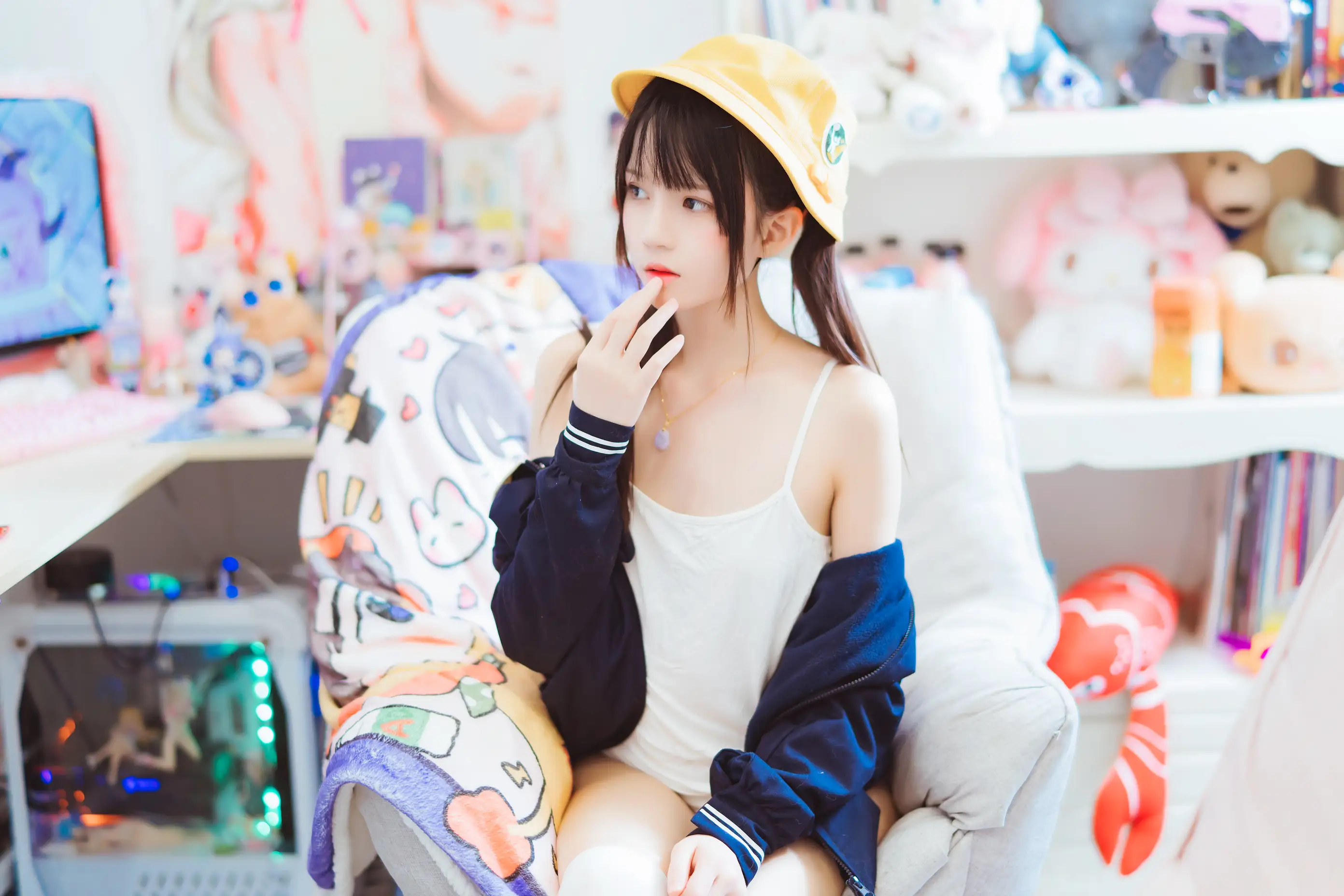 [YITUYU] 2022.05.17 Vol.0911 – Milk Peach Sakura peach meow#[33P]-1