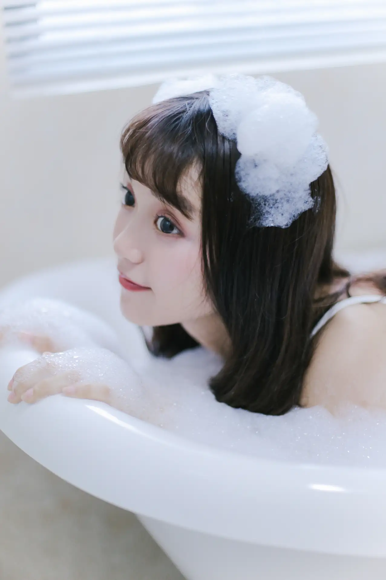 [YITUYU] 2022.08.25 VOL.1788 - Milk Bubble Bath a fish tail#[27P]-6