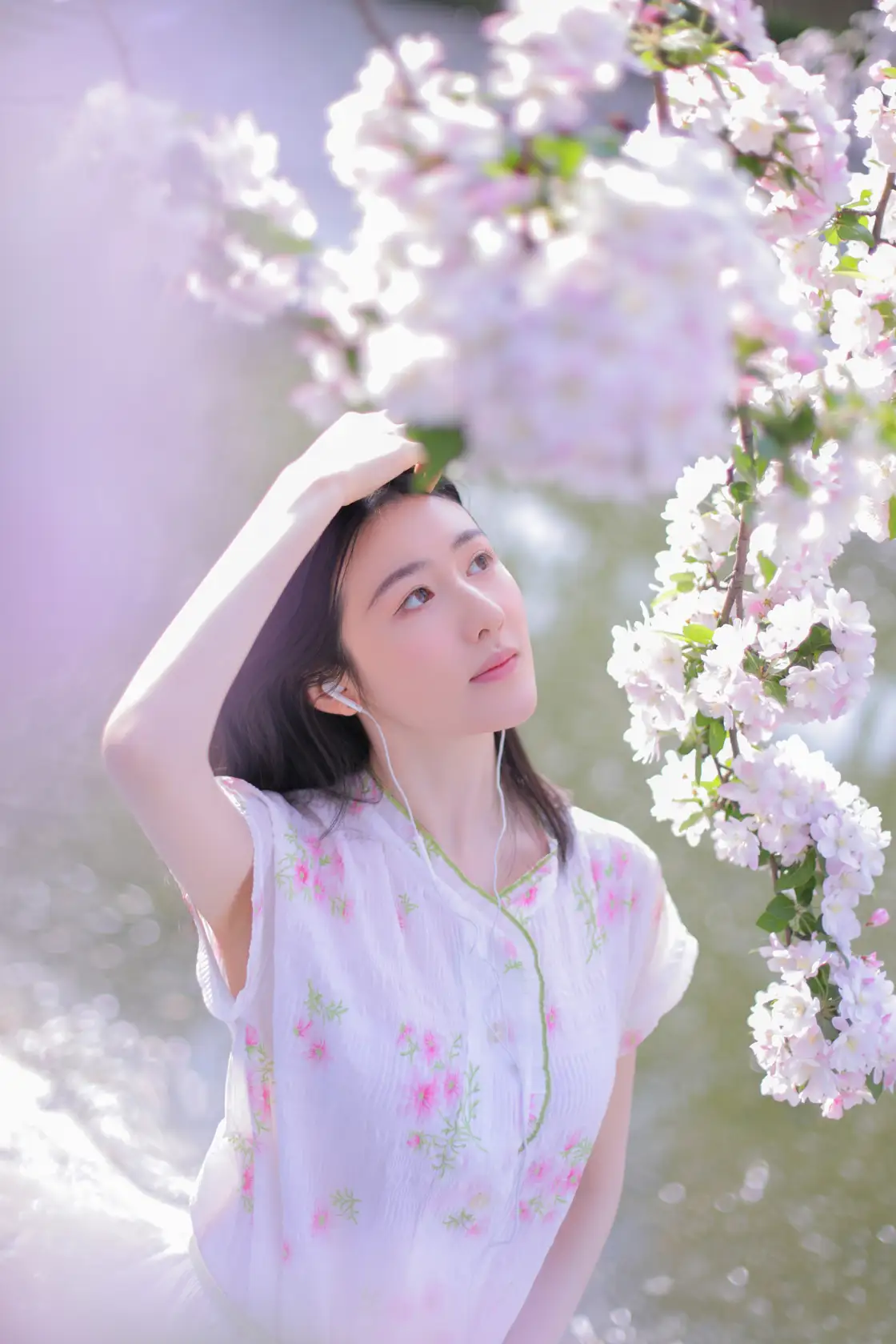 [YITUYU] 2022.08.01 Vol.1602 – Already feel the excitement of spring oeil#[29P]-7