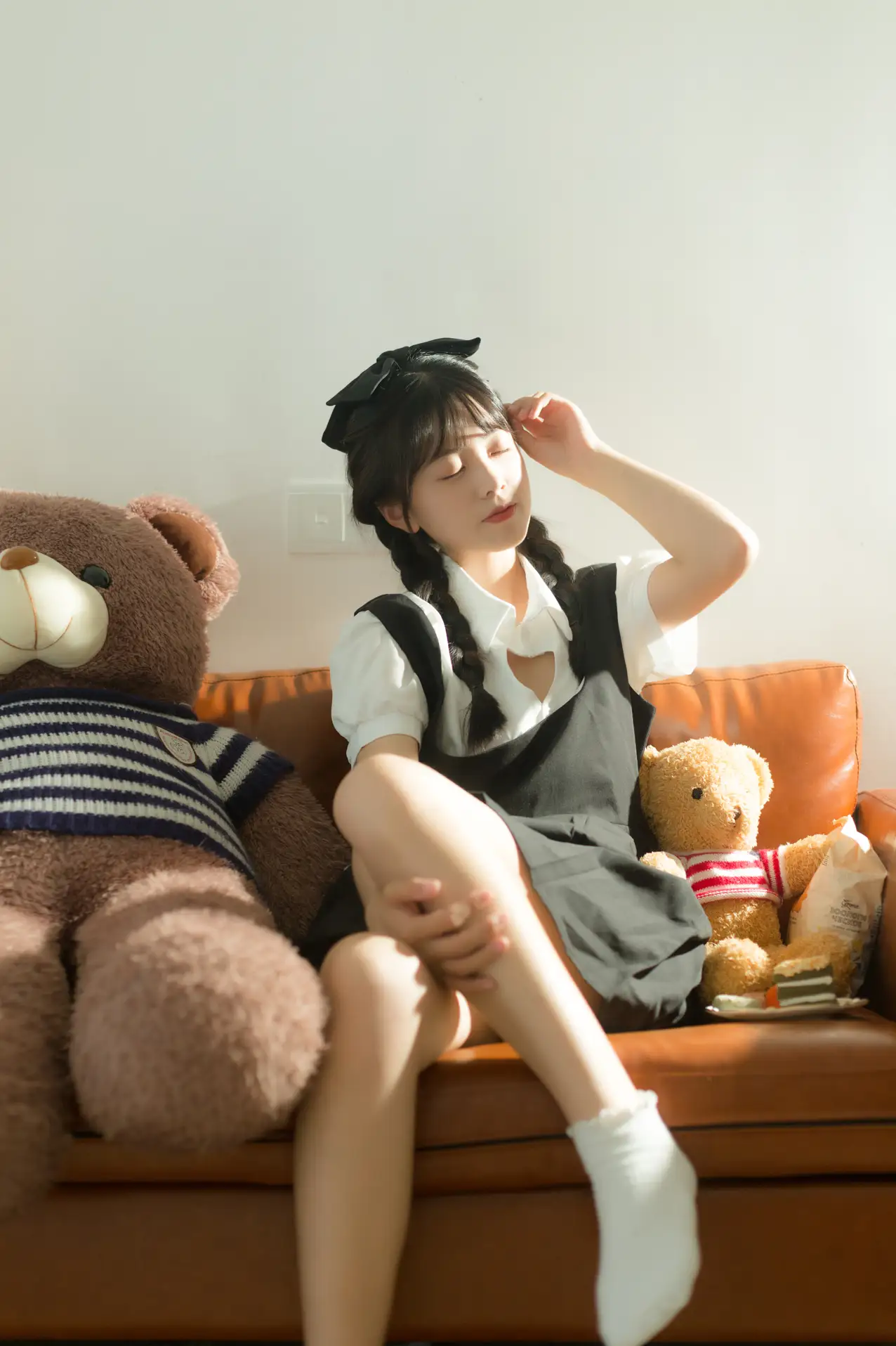 [YITUYU] 2022.07.12 Vol.1453 – Tell the secret to the little bear Cute bubbles#[34P]-1