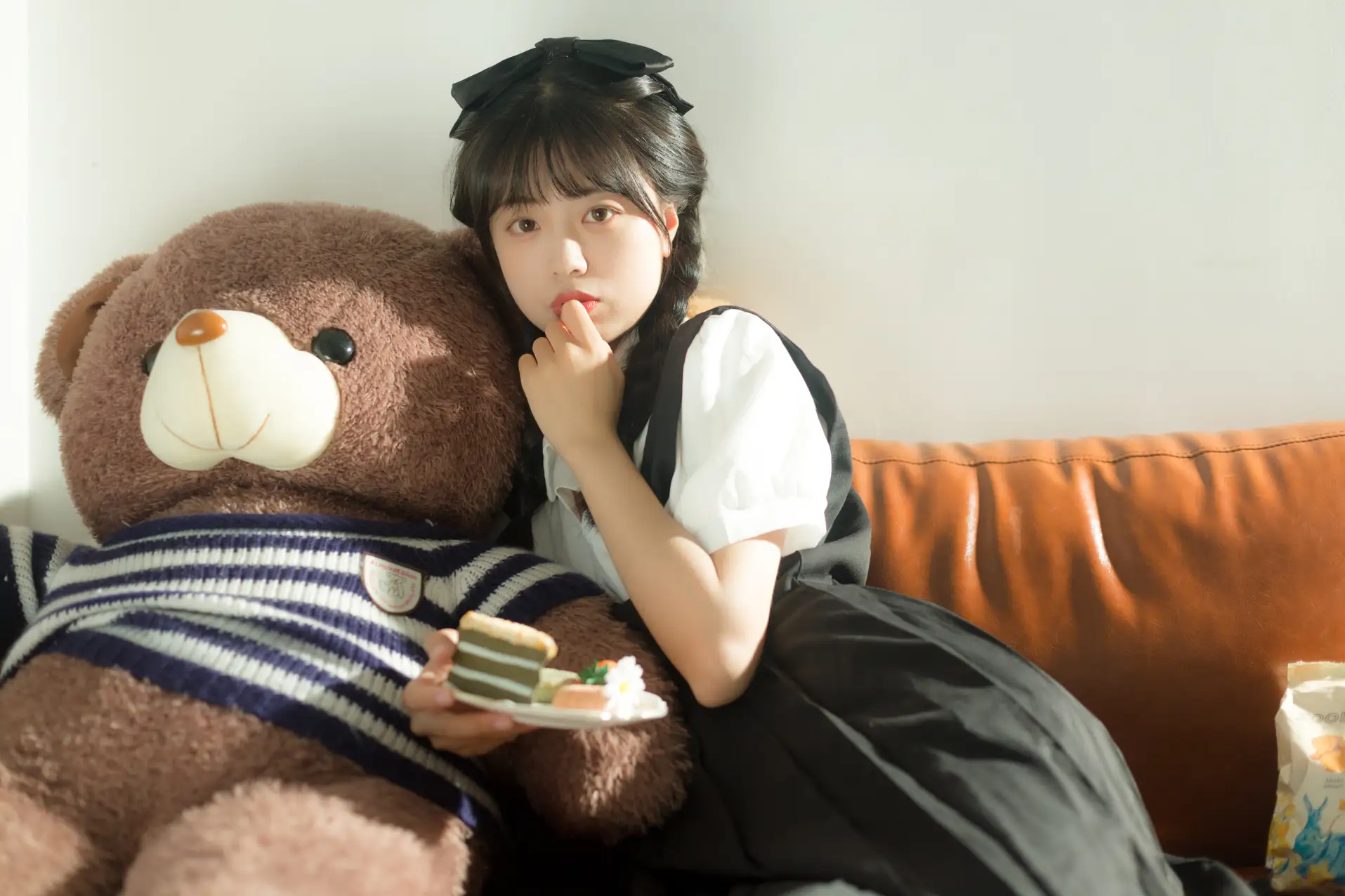 [YITUYU] 2022.07.12 Vol.1453 – Tell the secret to the little bear Cute bubbles#[34P]-2