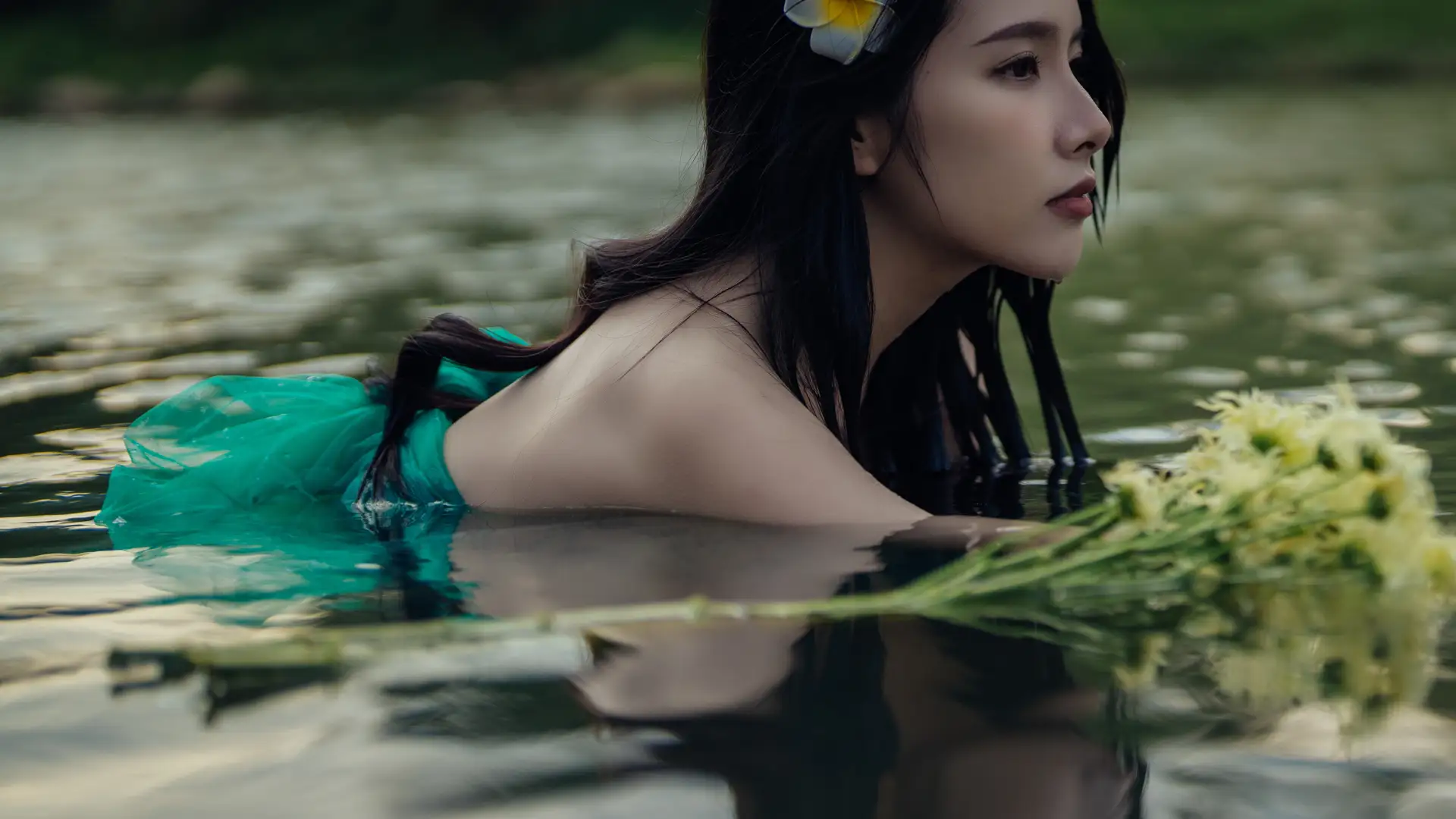 [YITUYU] 2021.11.24 Vol.469 – Hibiscus emerges from clear water Yao Mei#[67P]-2