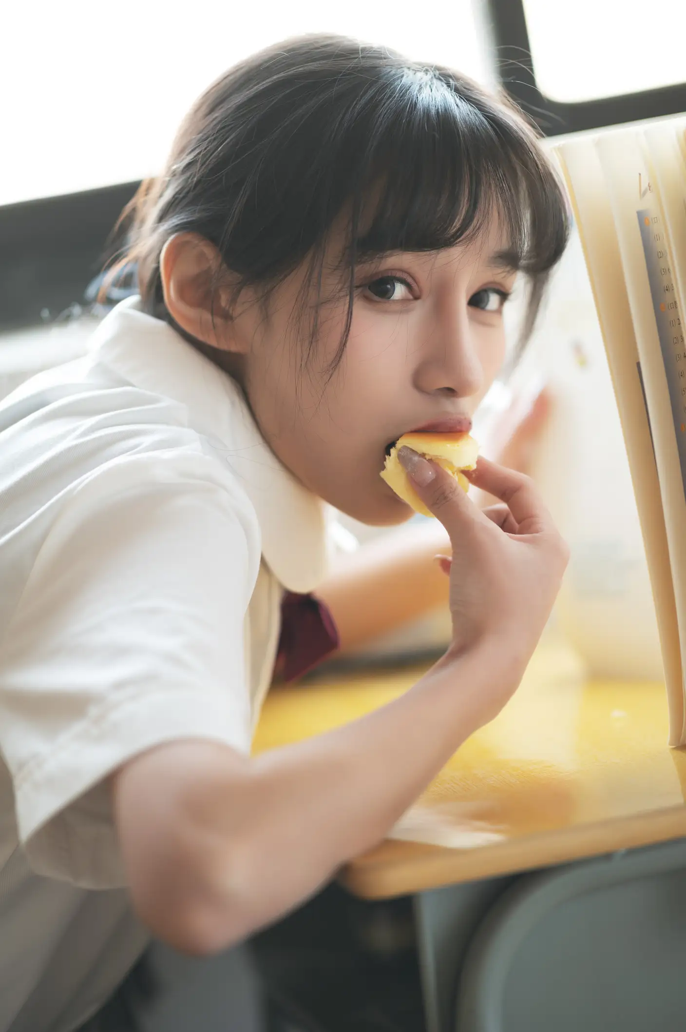 [YITUYU] 2022.05.15 Vol.887 – Wait for me after school balls#[32P]-3