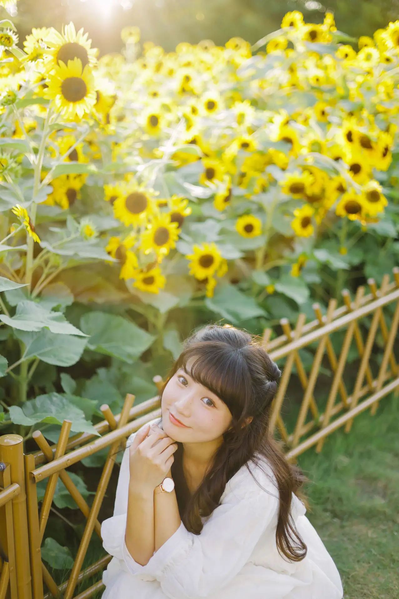 [YITUYU] 2022.08.29 Vol.1822 -Flowers in the sun and you Fatty Blue-#[25P]-2