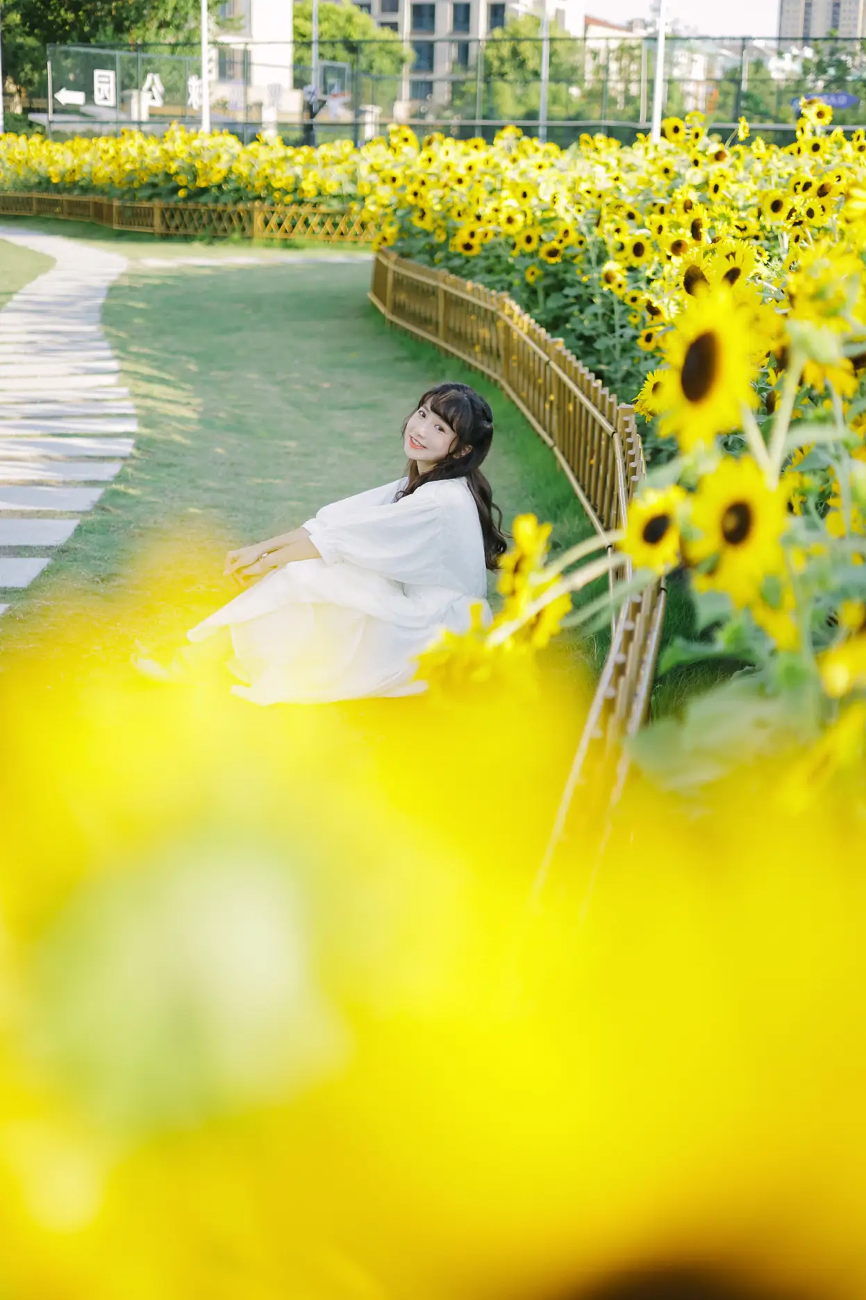 [YITUYU] 2022.08.29 Vol.1822 -Flowers in the sun and you Fatty Blue-#[25P]-4