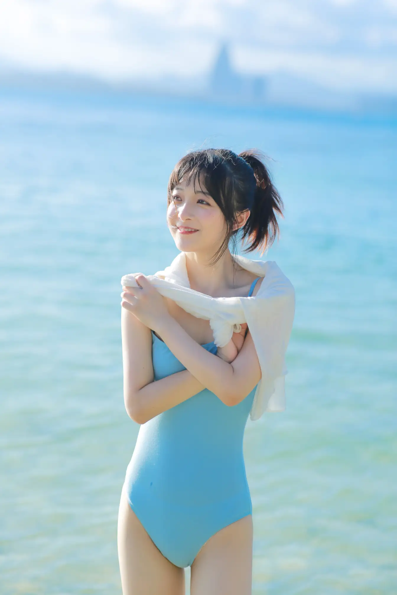 [YITUYU] 2022.06.09 Vol.1125 – The sea is a touchable blue sky Sweet wine No. 8#[25P]-3