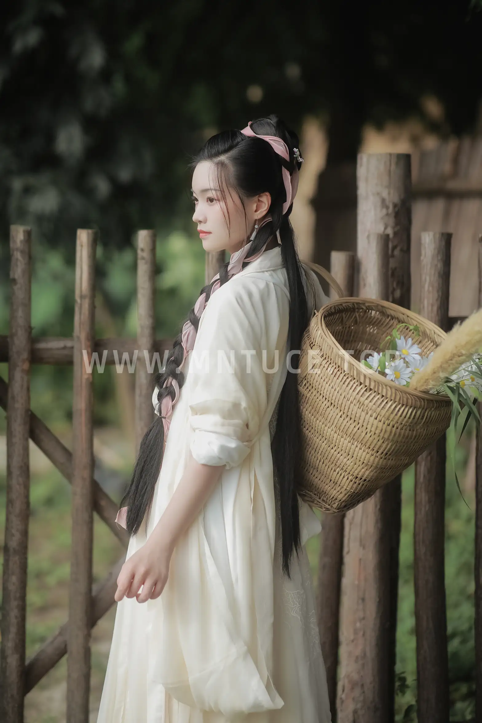 [YITUYU] 2022.05.29 Vol.1018 – The medical woman who collects herbs Jingyuan#[28P]-4