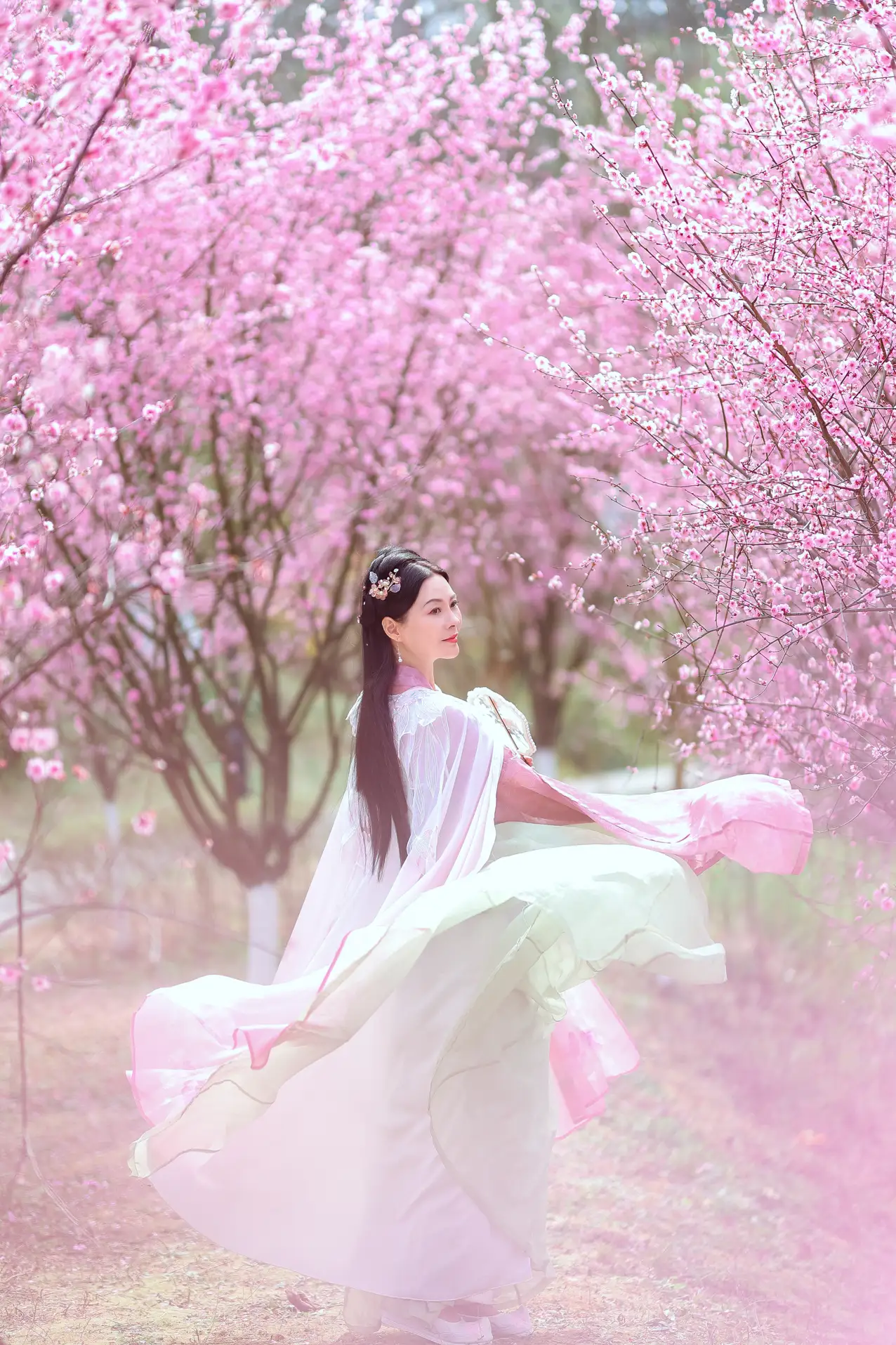 [YITUYU] 2022.05.31 Vol.1043 – Warm spring cherry color lotus#[38P]-7