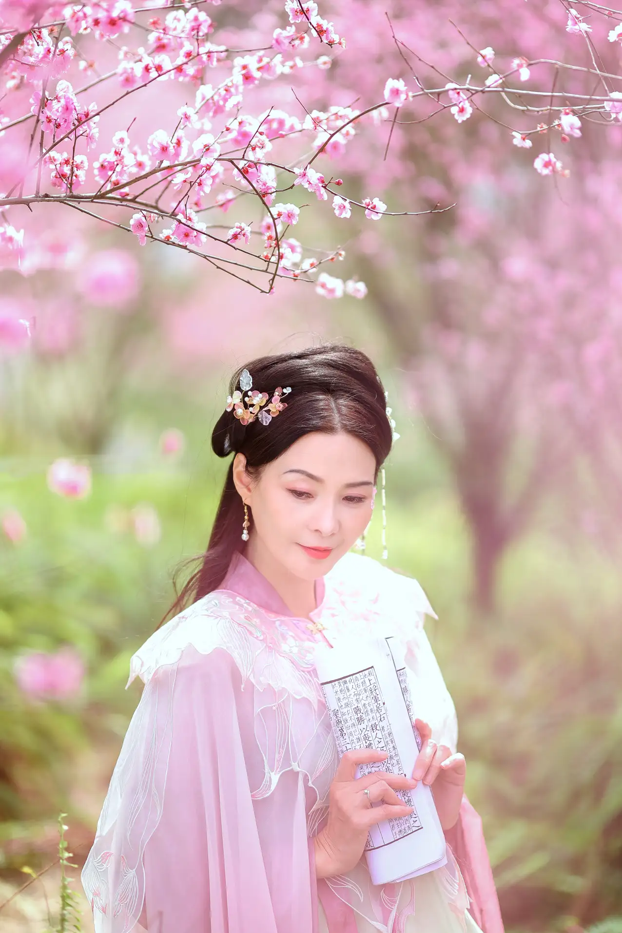 [YITUYU] 2022.05.31 Vol.1043 – Warm spring cherry color lotus#[38P]-6