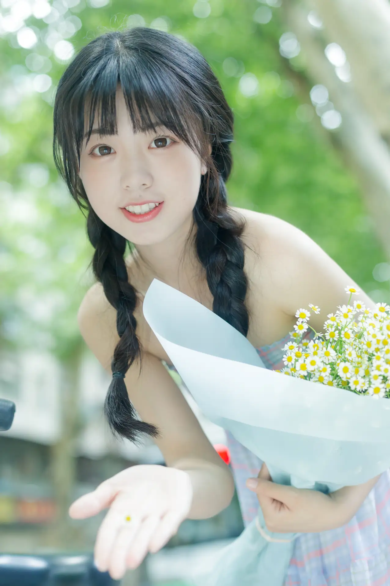 [YITUYU] 2022.08.12 Vol.1688 - Summer is the smell of chamomile Cute bubble#[33P]-6