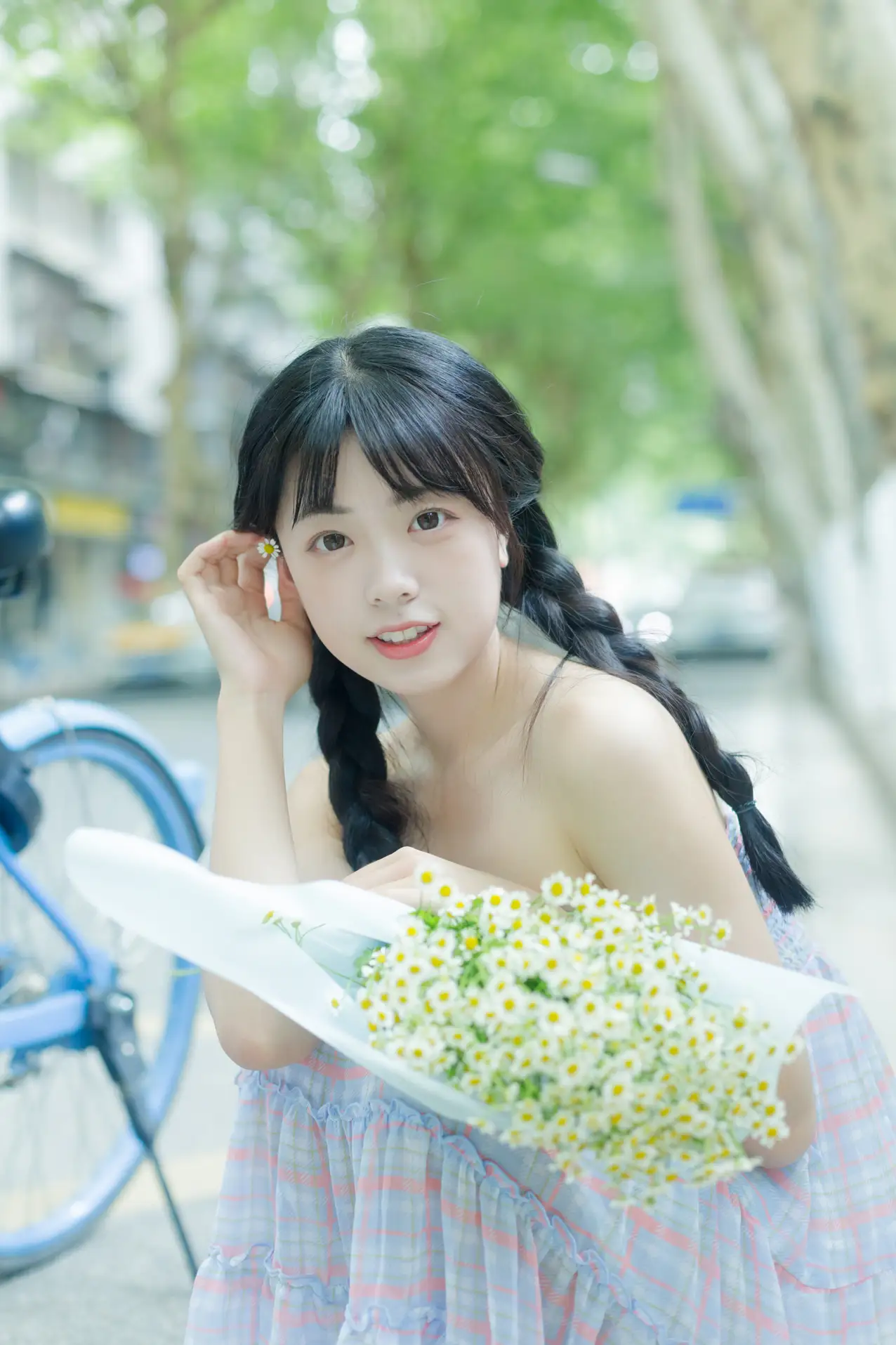 [YITUYU] 2022.08.12 Vol.1688 - Summer is the smell of chamomile Cute bubble#[33P]-9