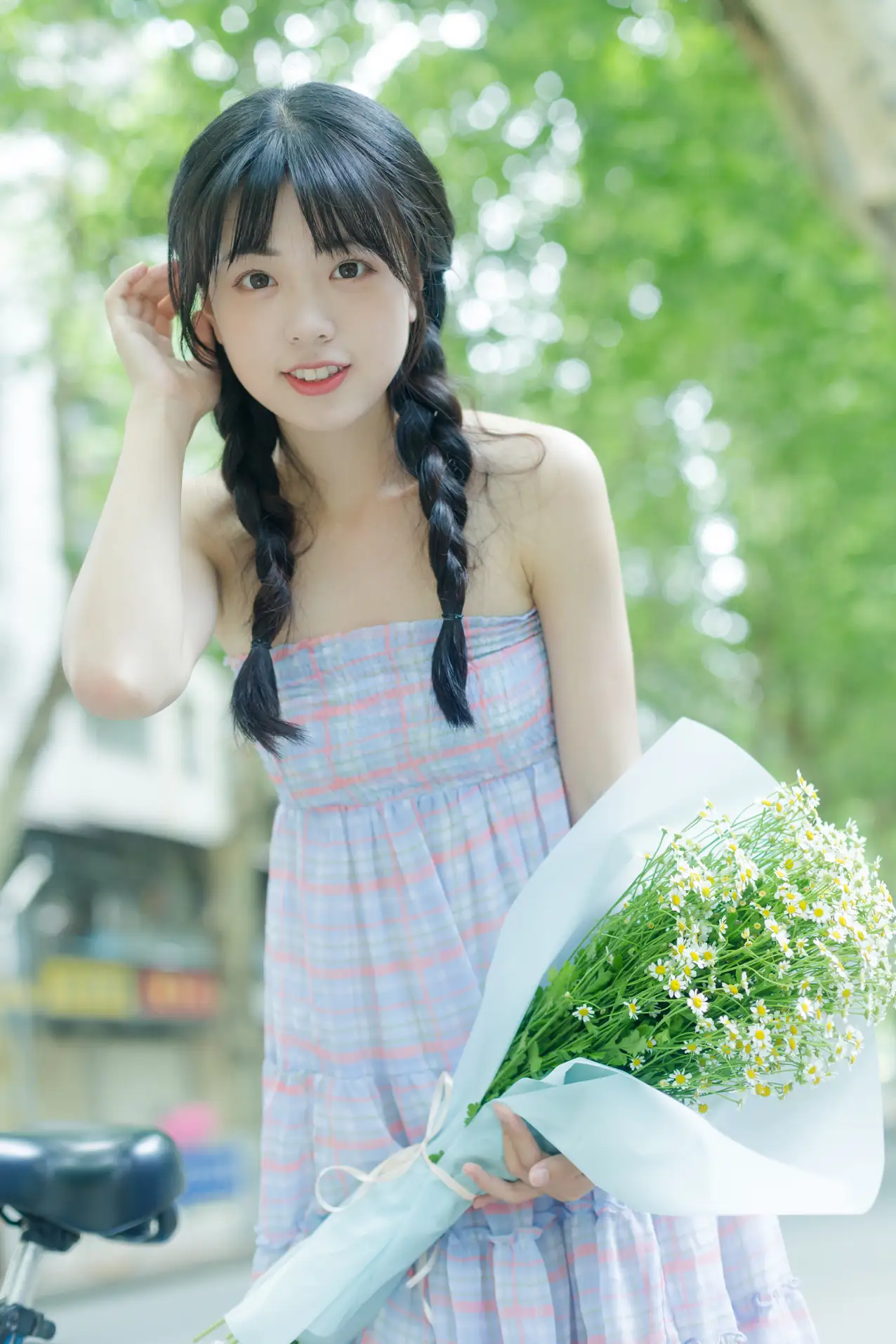 [YITUYU] 2022.08.12 Vol.1688 - Summer is the smell of chamomile Cute bubble#[33P]-2