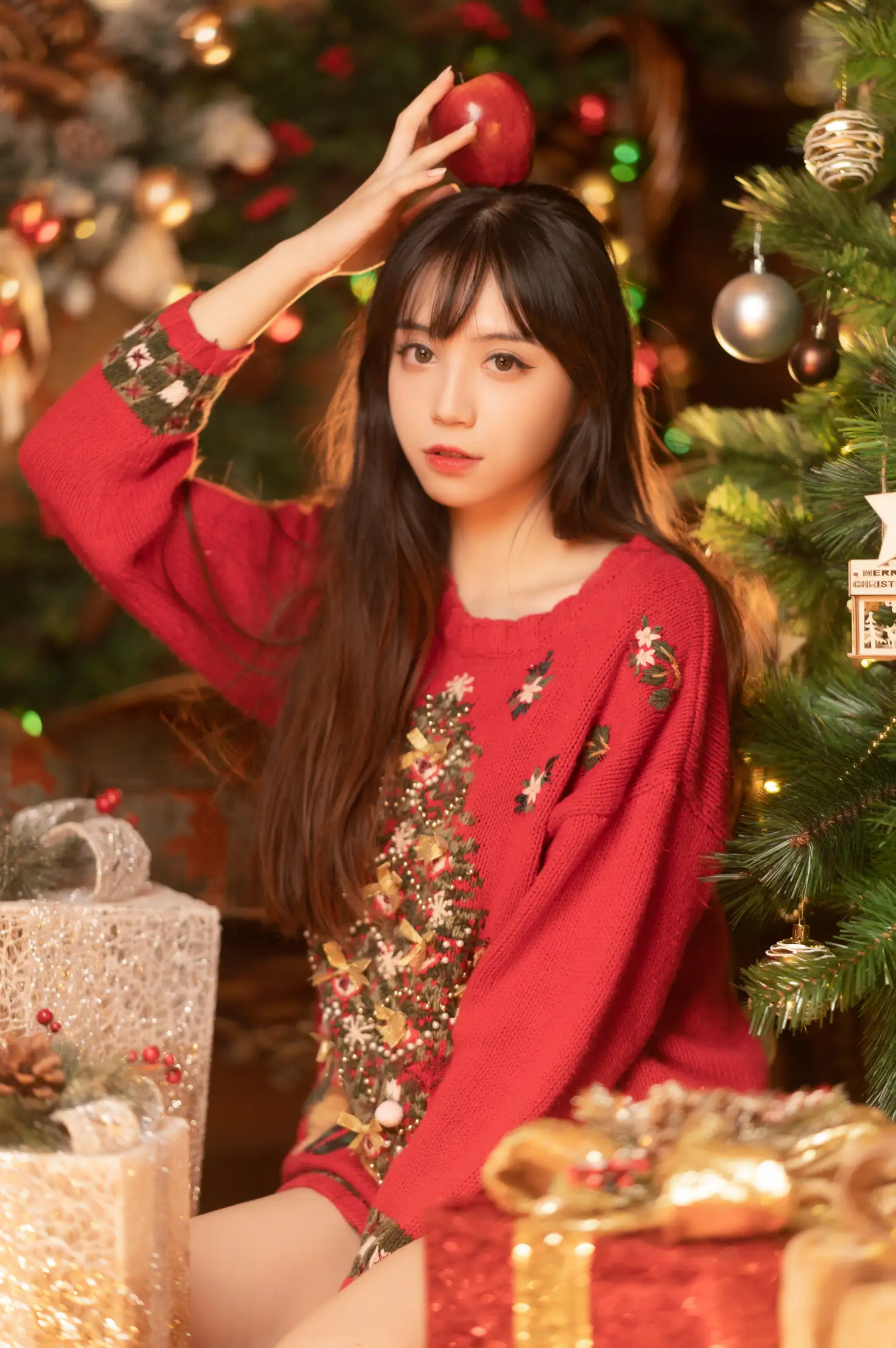 [YITUYU] 2022.05.26 Vol.0988 – Red Christmas Two plus six#[38P]-7