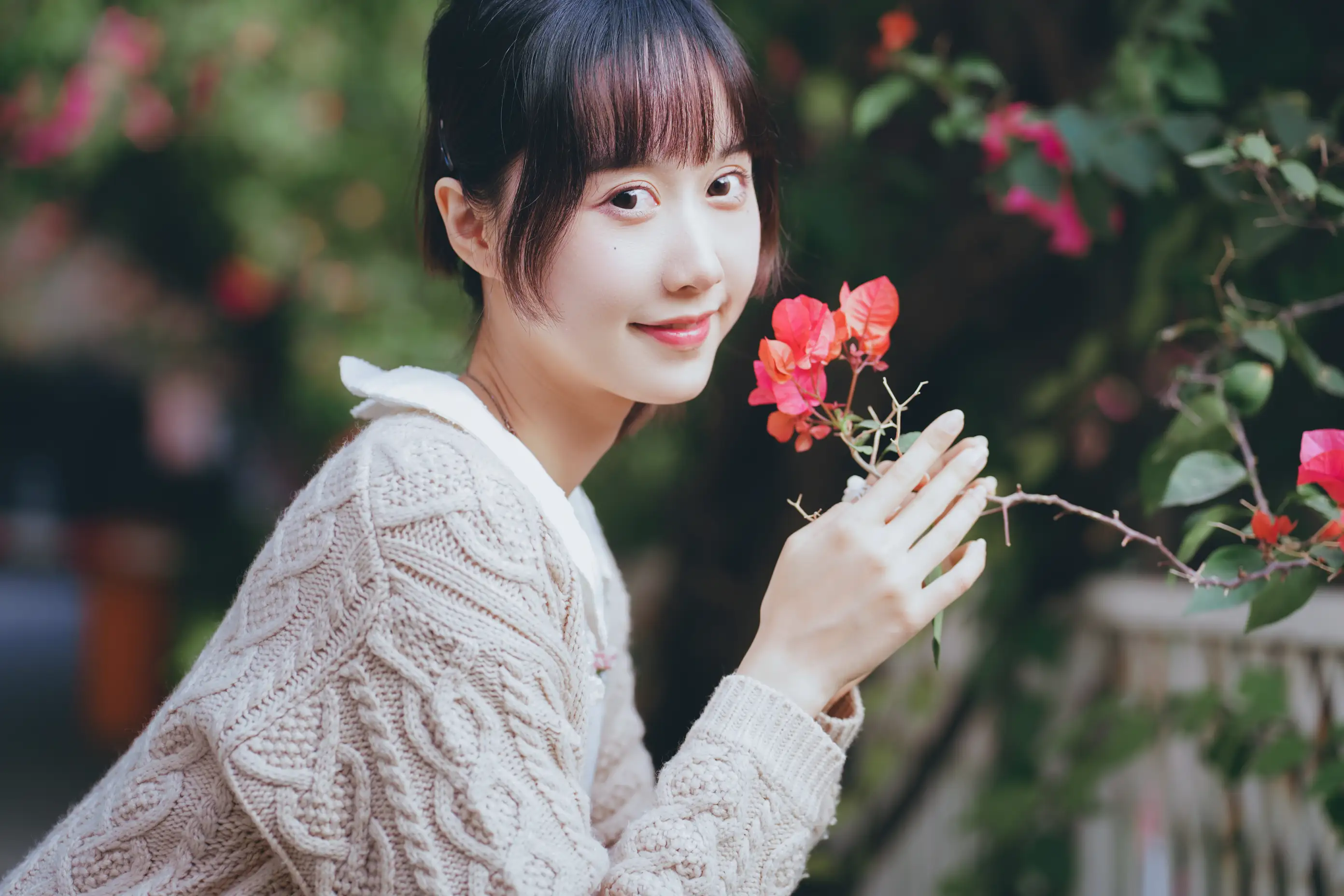 [YITUYU] 2022.06.29 Vol.1323 – Flower and Girl kapok cottonOwO#[30P]-1