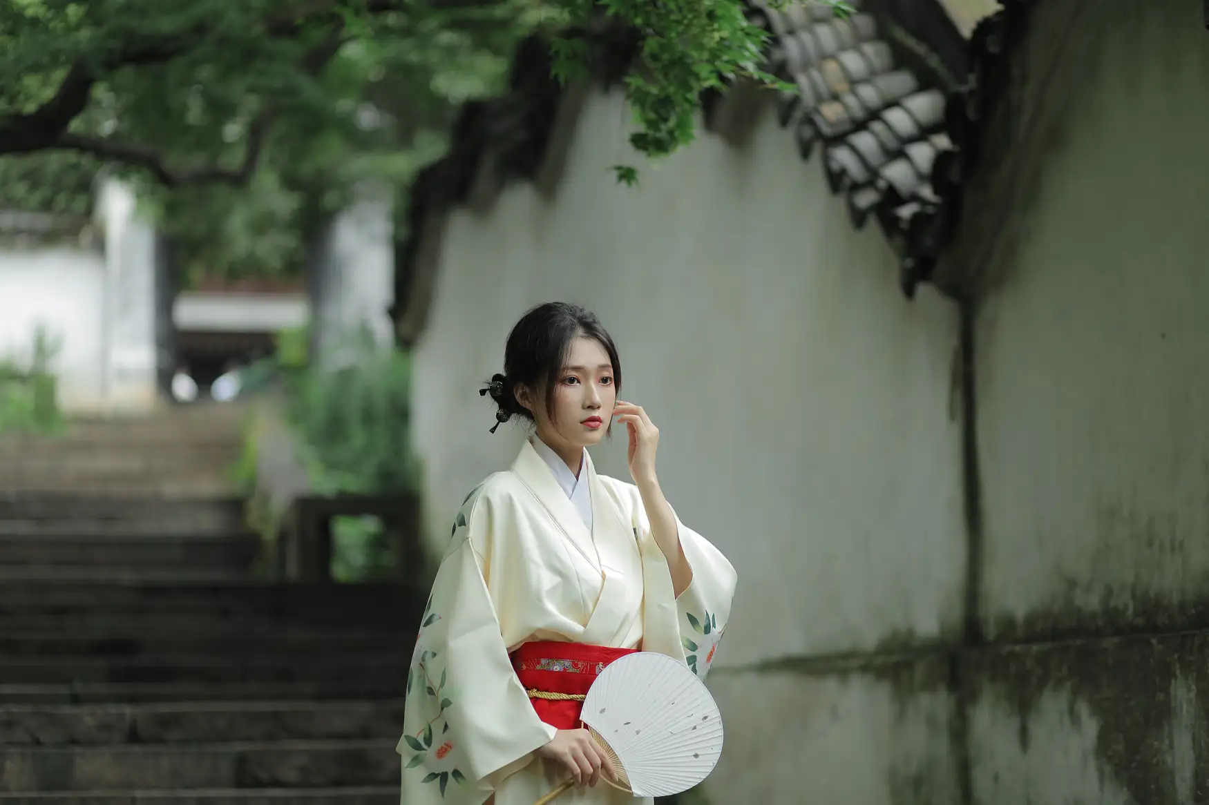 [YITUYU] 2022.01.08 Vol.611 – April Peach Forest Liuliu#[35P]-2