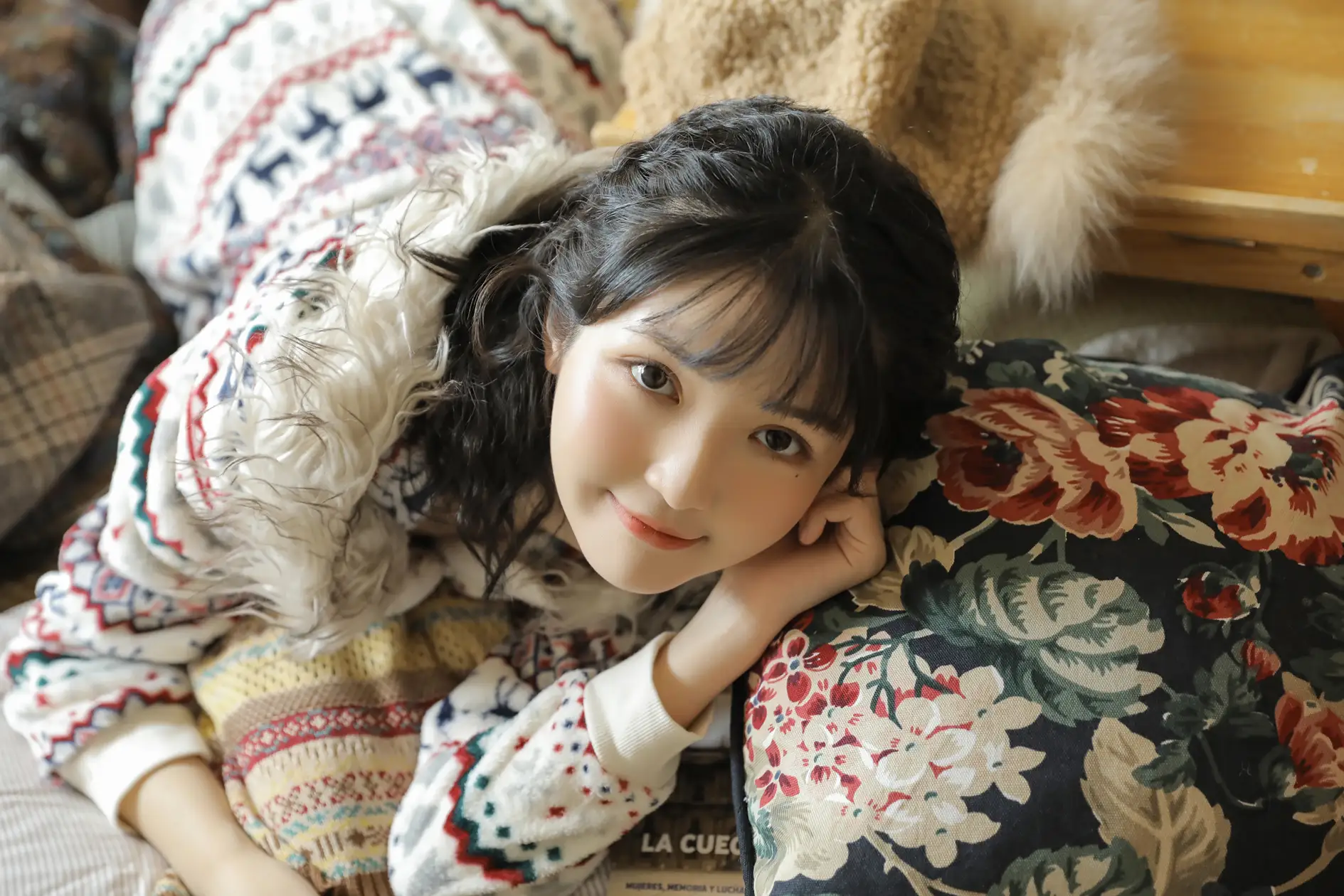 [YITUYU] 2022.07.14 Vol.1476 – Gentle and well-behaved Jindi-Vivian#[22P]-1