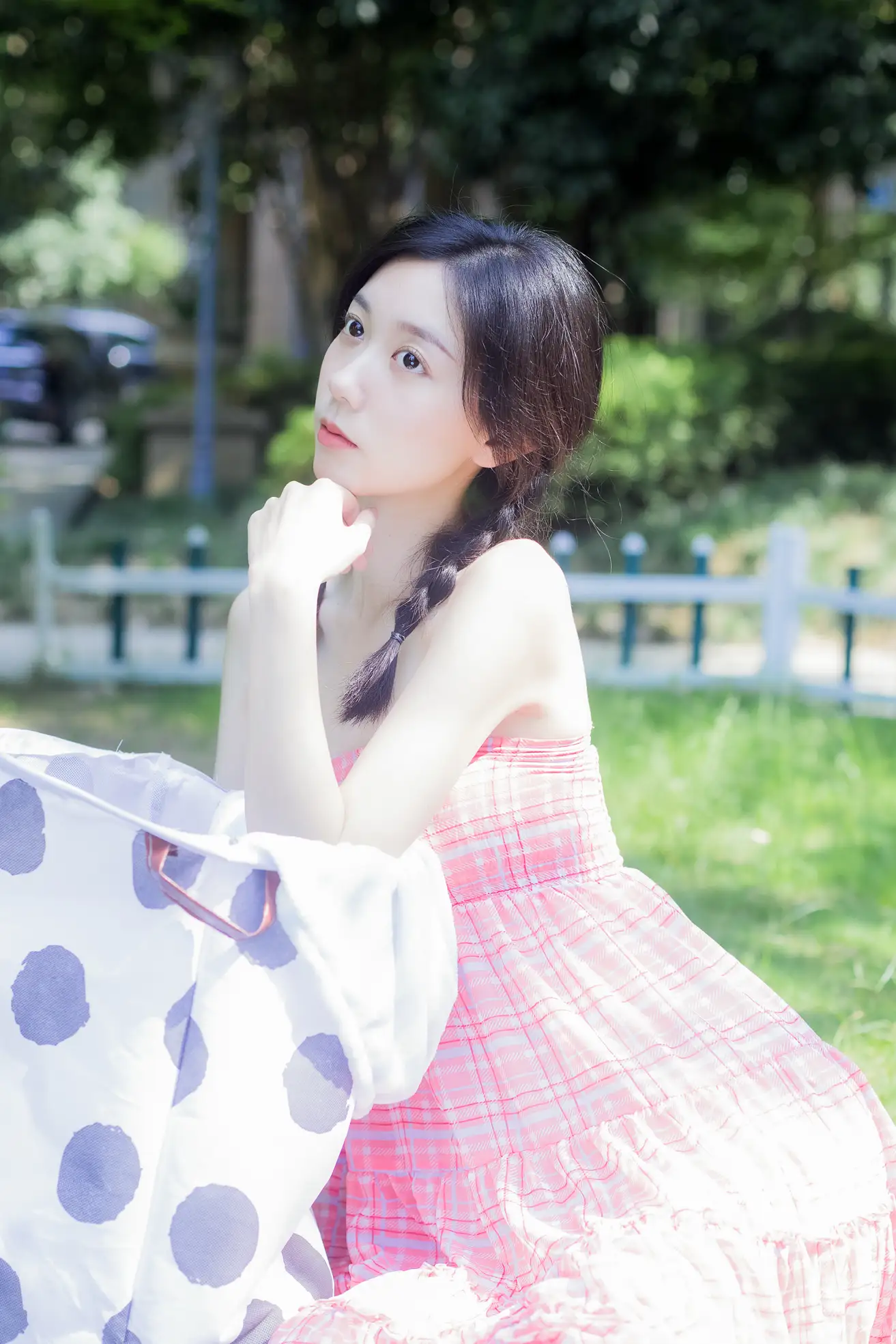 [YITUYU] 2022.07.19 Vol.1520 – The weather is sunny today Cat Feeding Girl Cat Girl-#[42P]-4