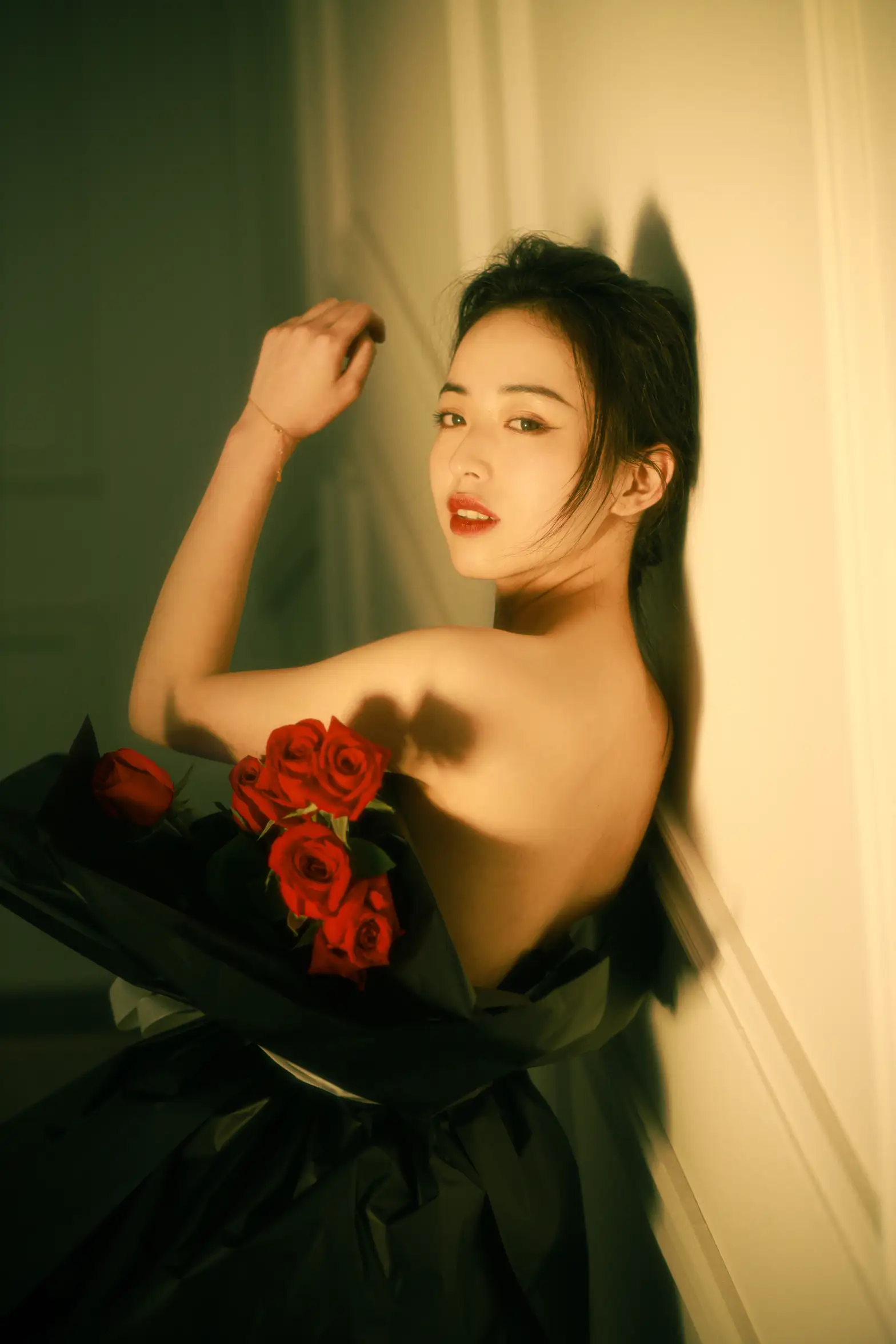 [YITUYU] 2022.08.07 Vol.1644 - Red Rose Xiao Zhu#[34P]-2