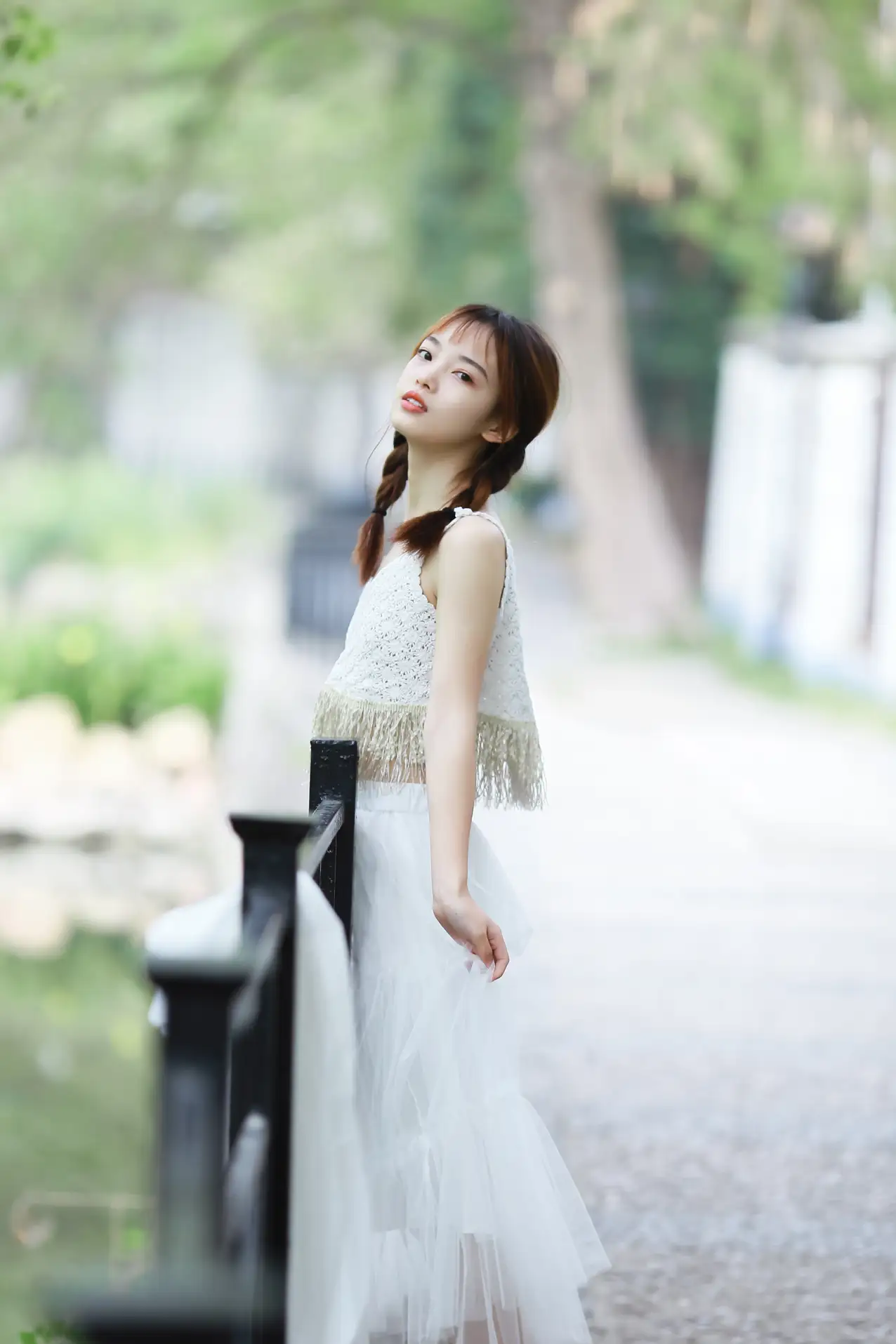 [YITUYU] 2022.01.22 Vol.696 – Happy Cloudy Day A duck babbling#[25P]-2