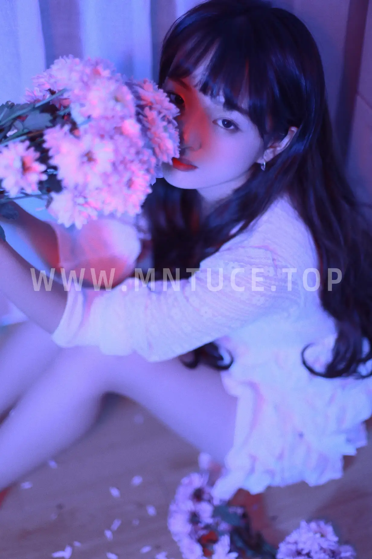 [YITUYU] 2022.06.10 Vol.1135 – Psychedelic Flower Language Cong'er#[21P]-4