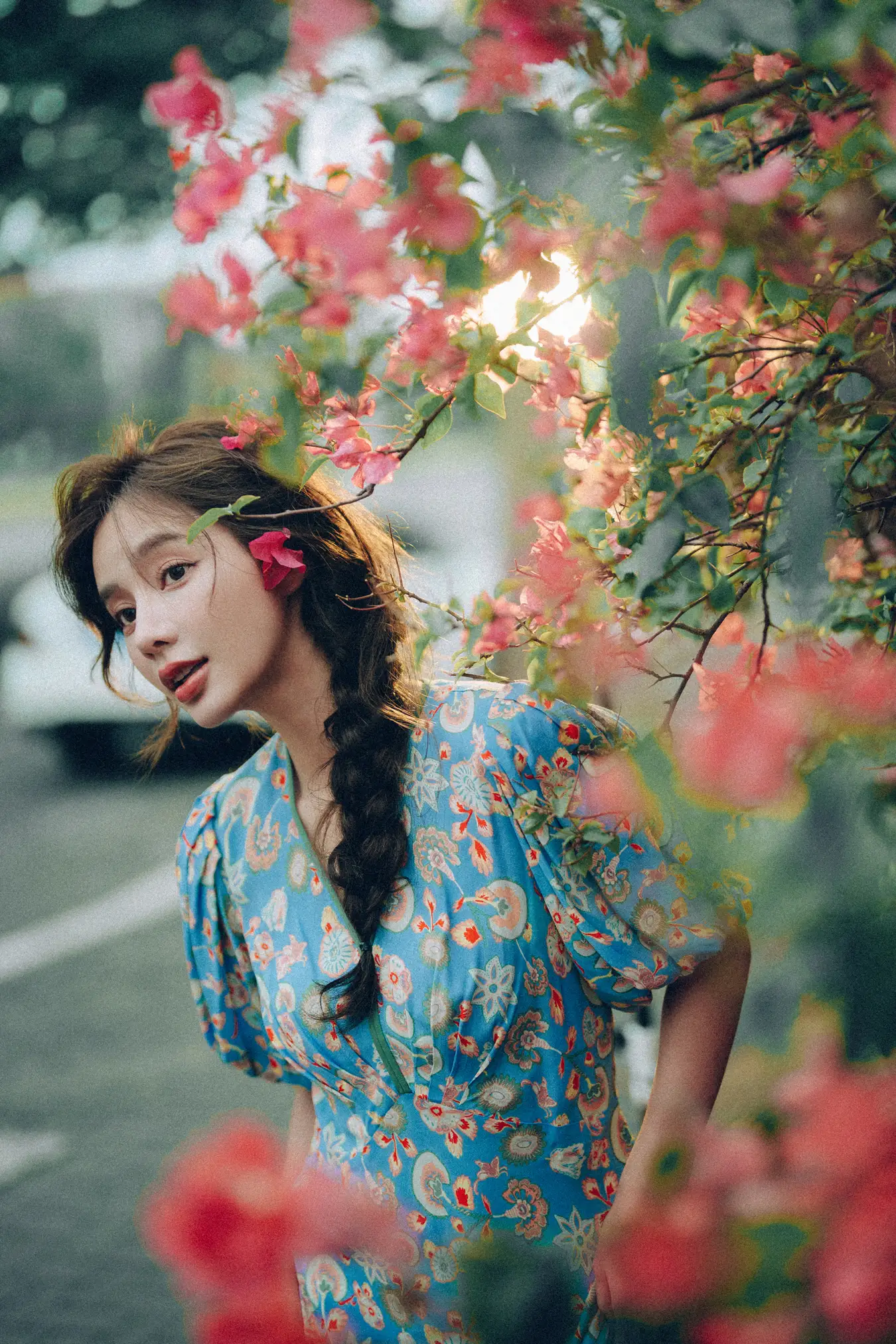 [YITUYU] 2022.06.25 Vol.1282 – Glowing hair, the goddess under the bougainvillea waterfall Classmate Shuwen#[55P]-10