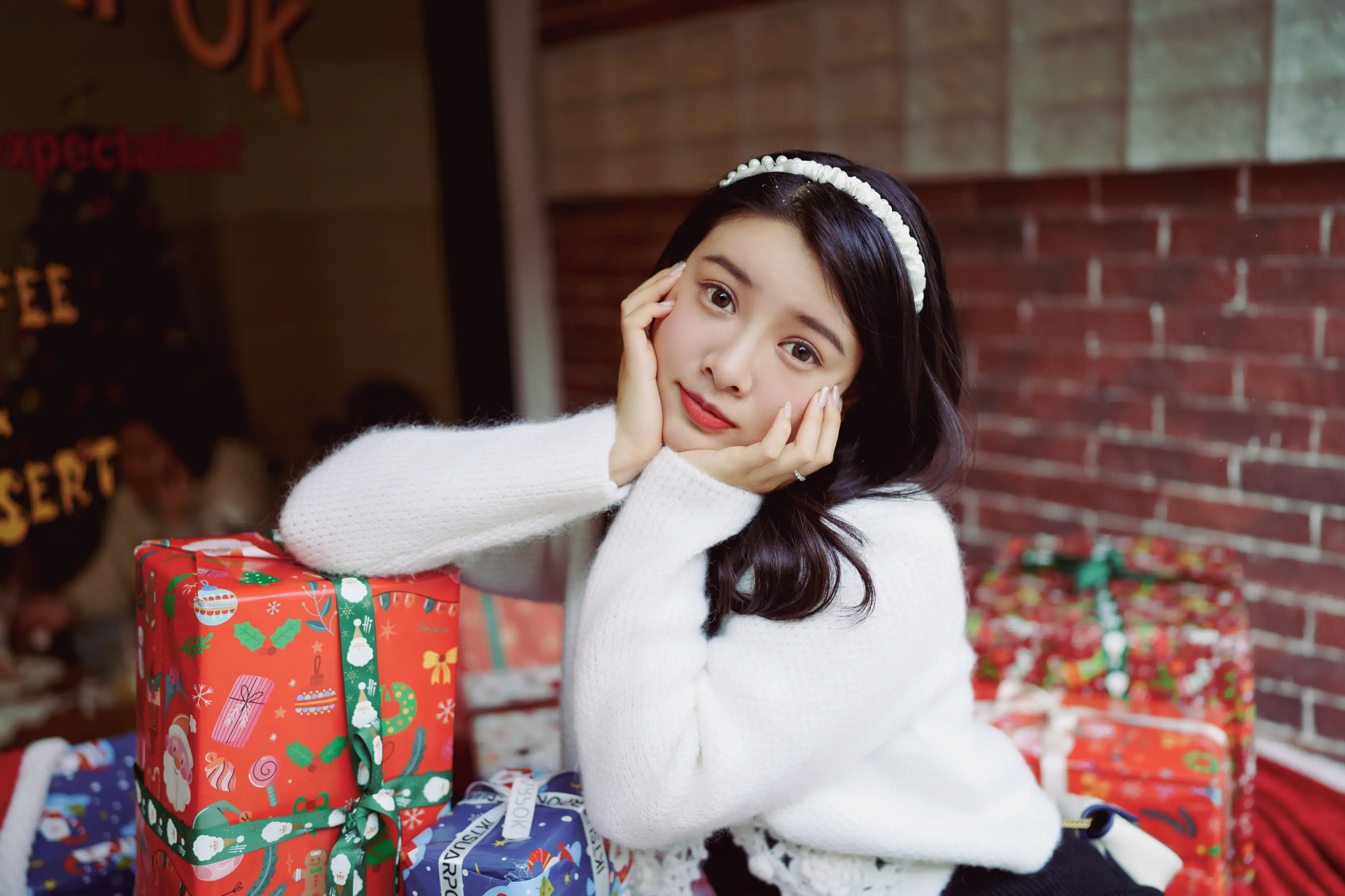 [YITUYU] 2022.01.29 Vol.722 – Jingle Bell, Christmas scenery themed portrait photography Meow meow meow is Jin'er#[61P]-6