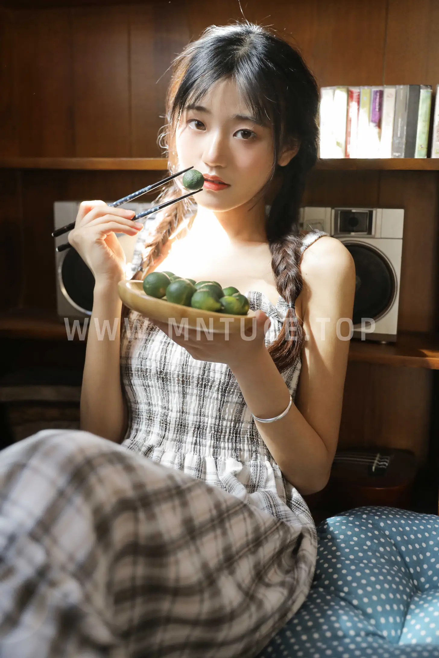 [YITUYU] 2022.07.27 Vol.1553 – Green Orange nanakor_#[24P]-8